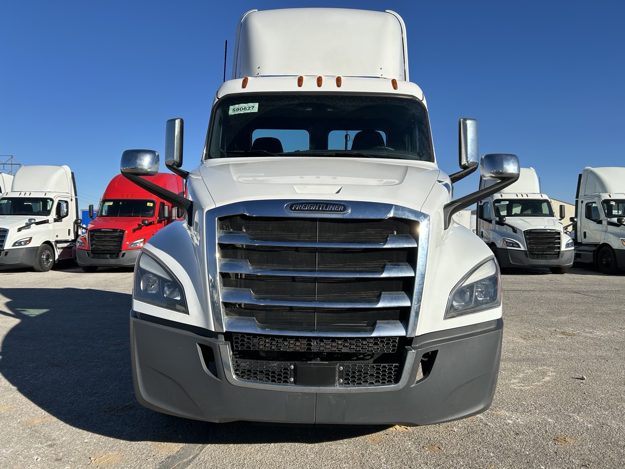 2019 Freightliner PT126DC 2019 Freightliner PT126DC - image 2 of 5