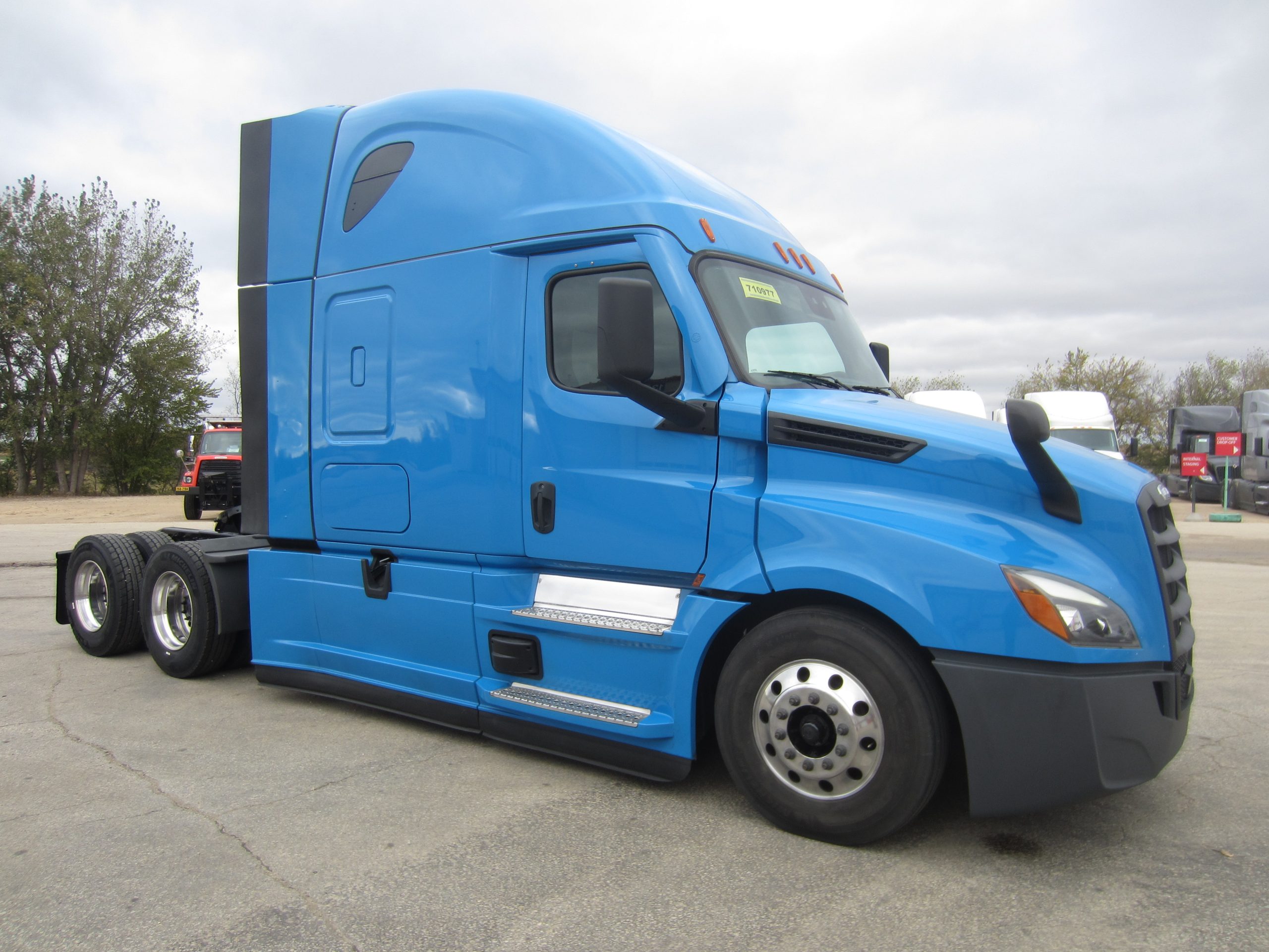 2022 Freightliner PT126 2022 Freightliner PT126 - image 3 of 6