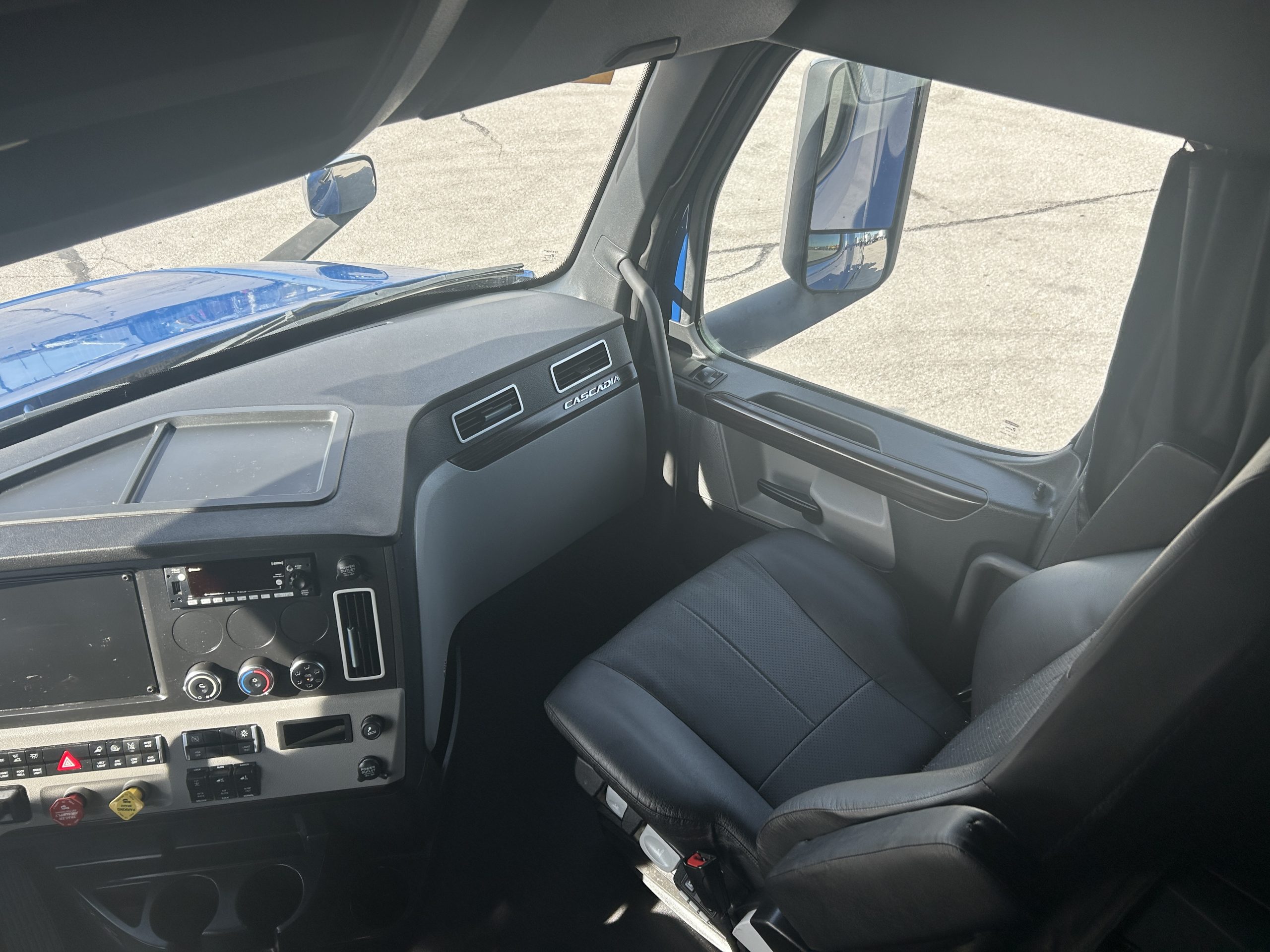 2022 Freightliner PT126 068Rf00000TcQyT 2022 Freightliner PT126 068Rf00000TcQyT