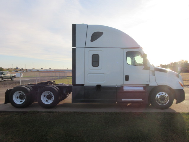 2022 Freightliner PT126 2022 Freightliner PT126 - image 6 of 6