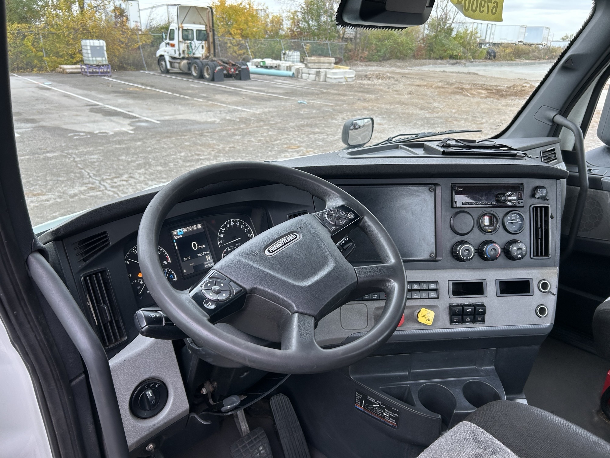2021 Freightliner PE116 2021 Freightliner PE116 - image 5 of 5