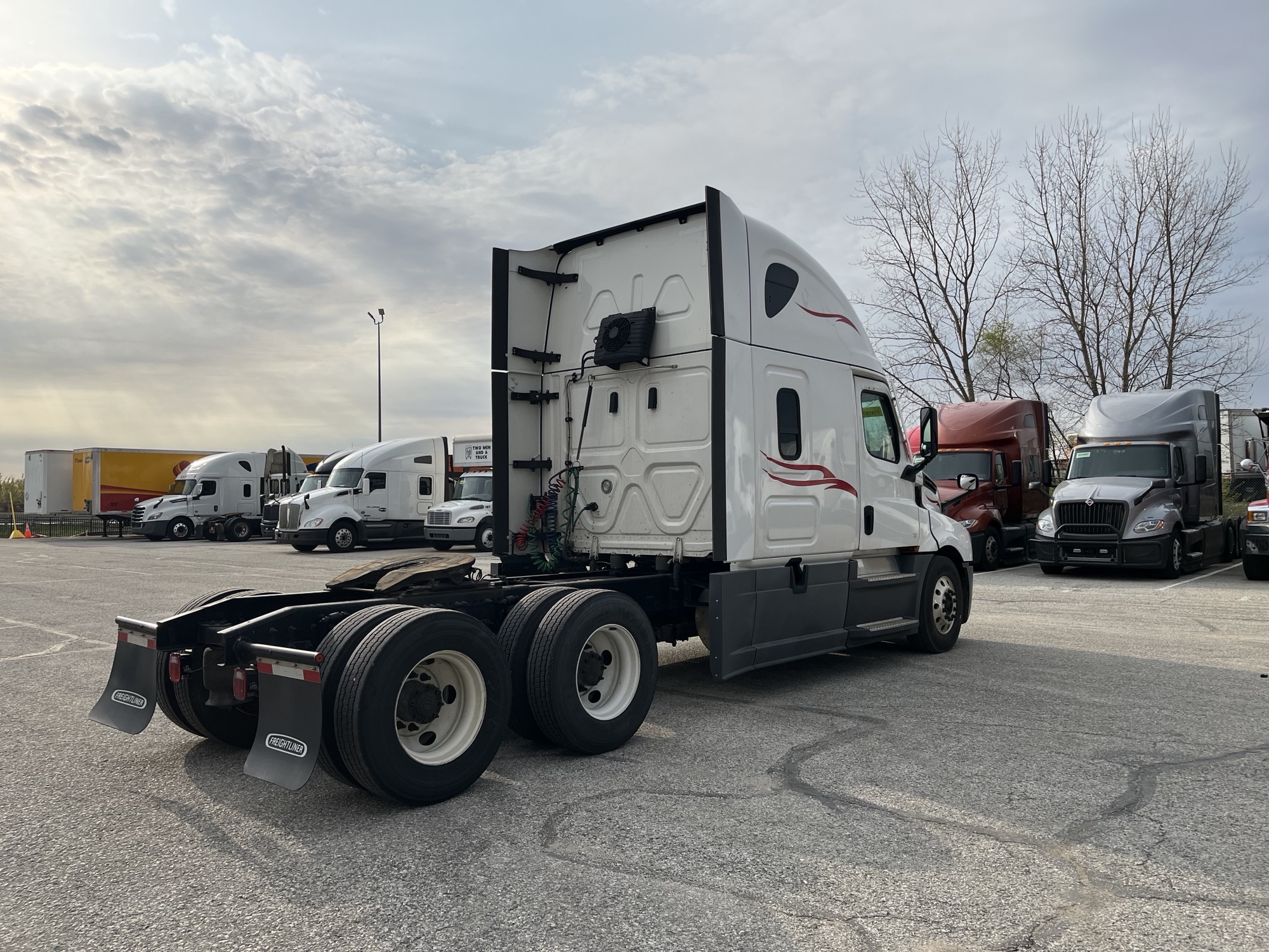 2022 Freightliner PT126 2022 Freightliner PT126 - image 3 of 3