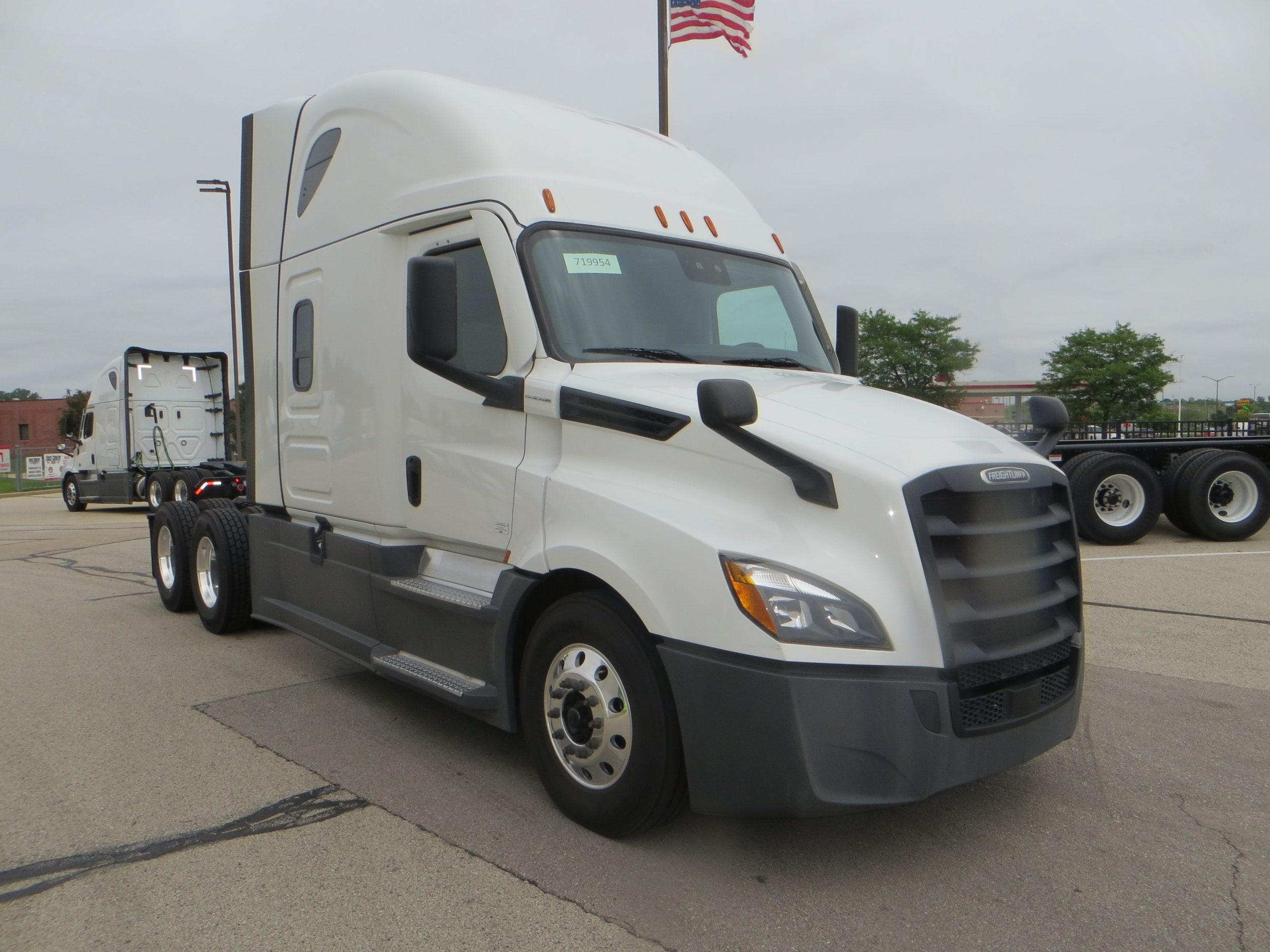 2022 Freightliner PT126 2022 Freightliner PT126 - image 3 of 6