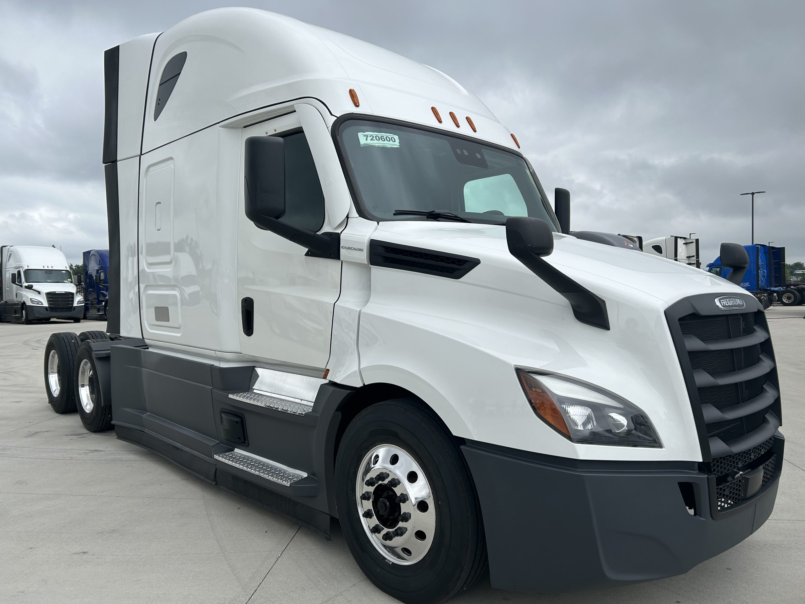 2022 Freightliner PT126 2022 Freightliner PT126 - image 3 of 6