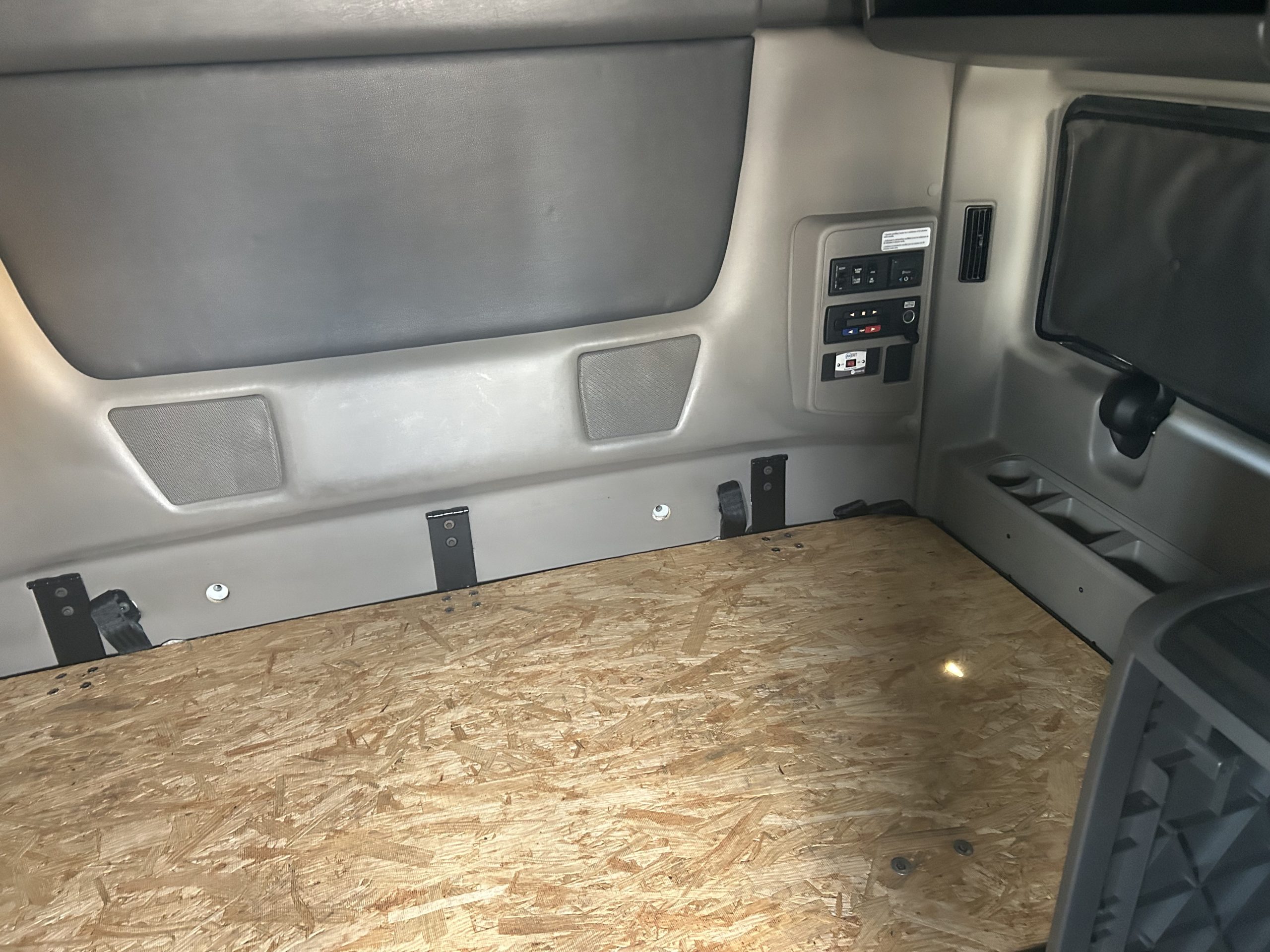 2022 International LT625 2022 International LT625 - image 6 of 6