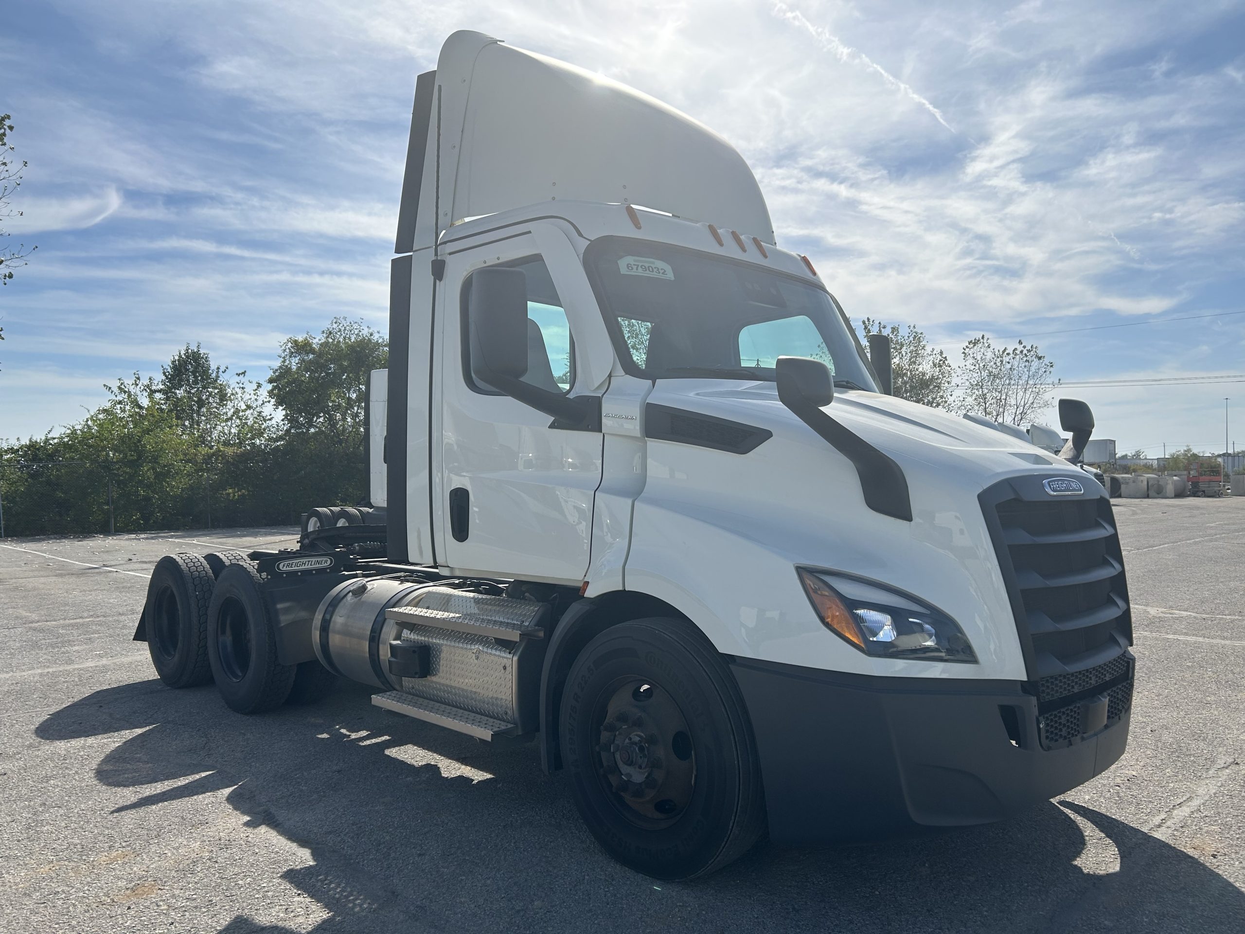2021 Freightliner PE116 - image 3 of 5