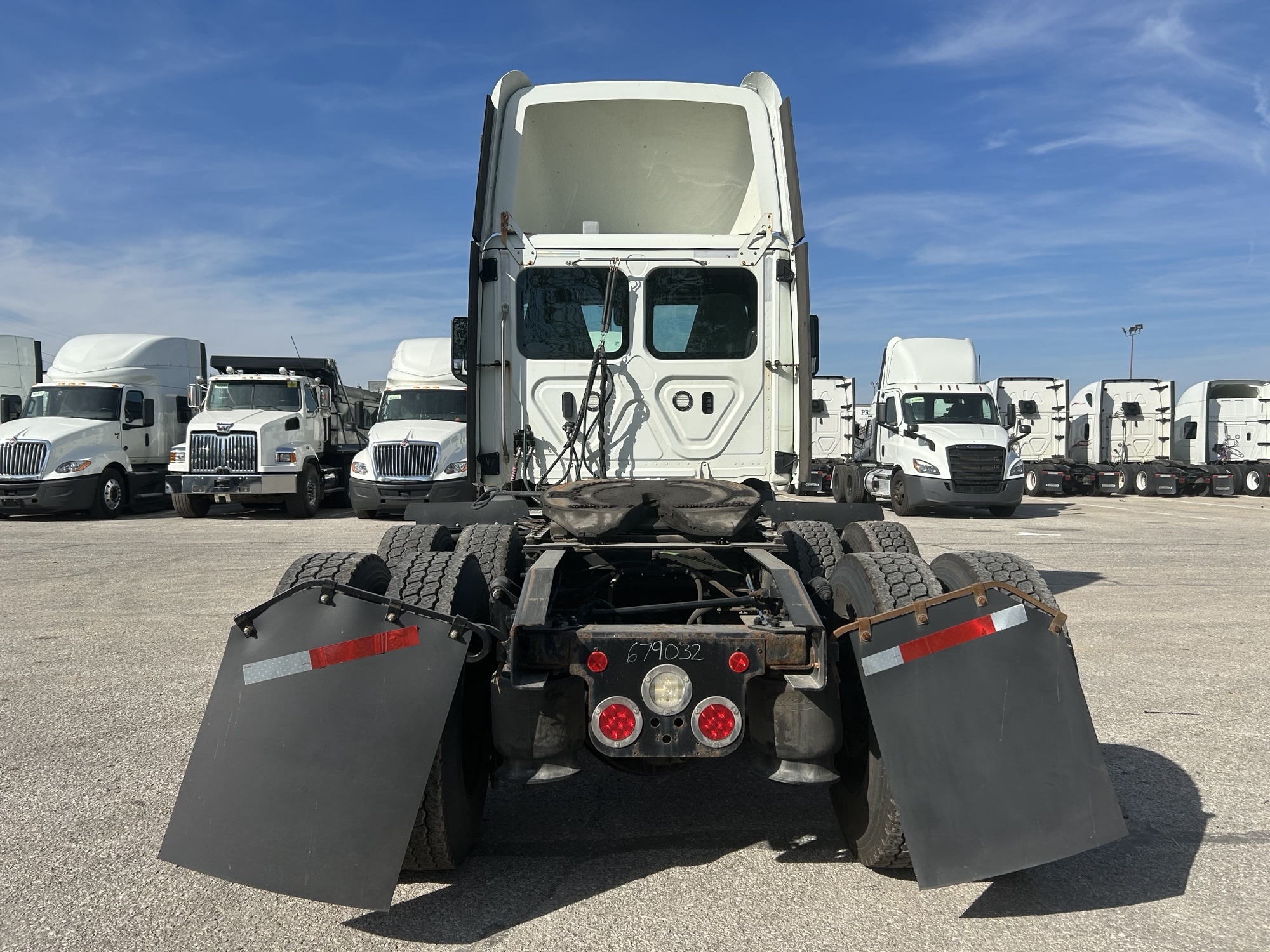 2021 Freightliner PE116 - image 4 of 5