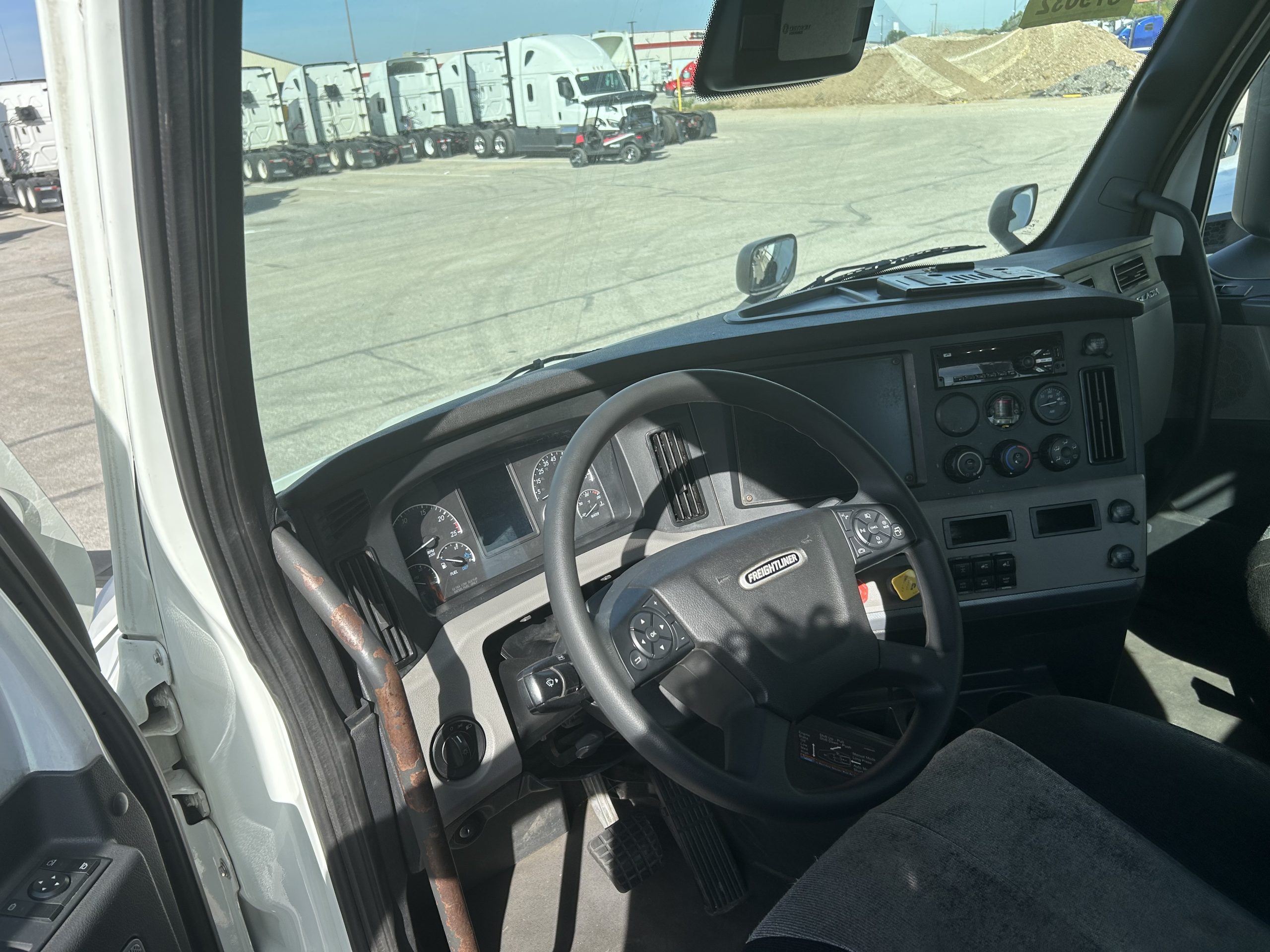 2021 Freightliner PE116 - image 5 of 5