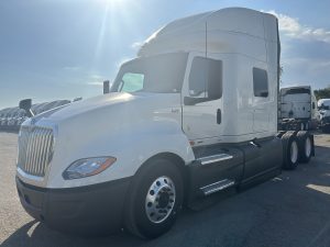 2022 International LT625 068PM00000ck7AI