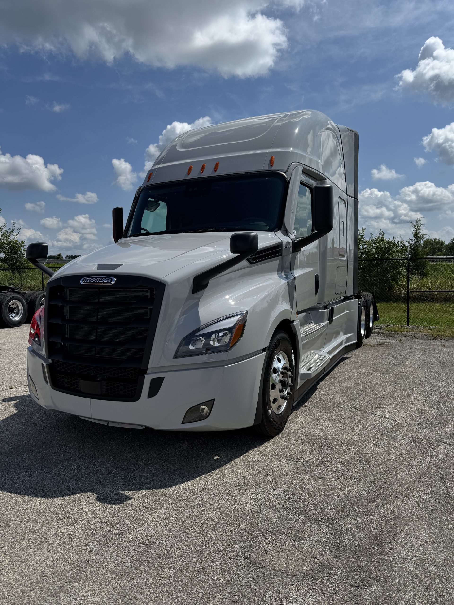 2026 Freightliner PT126SLP - image 1 of 6