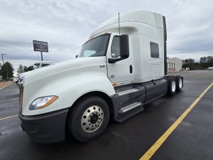 2022 International LT625 068PM00000dNGP0