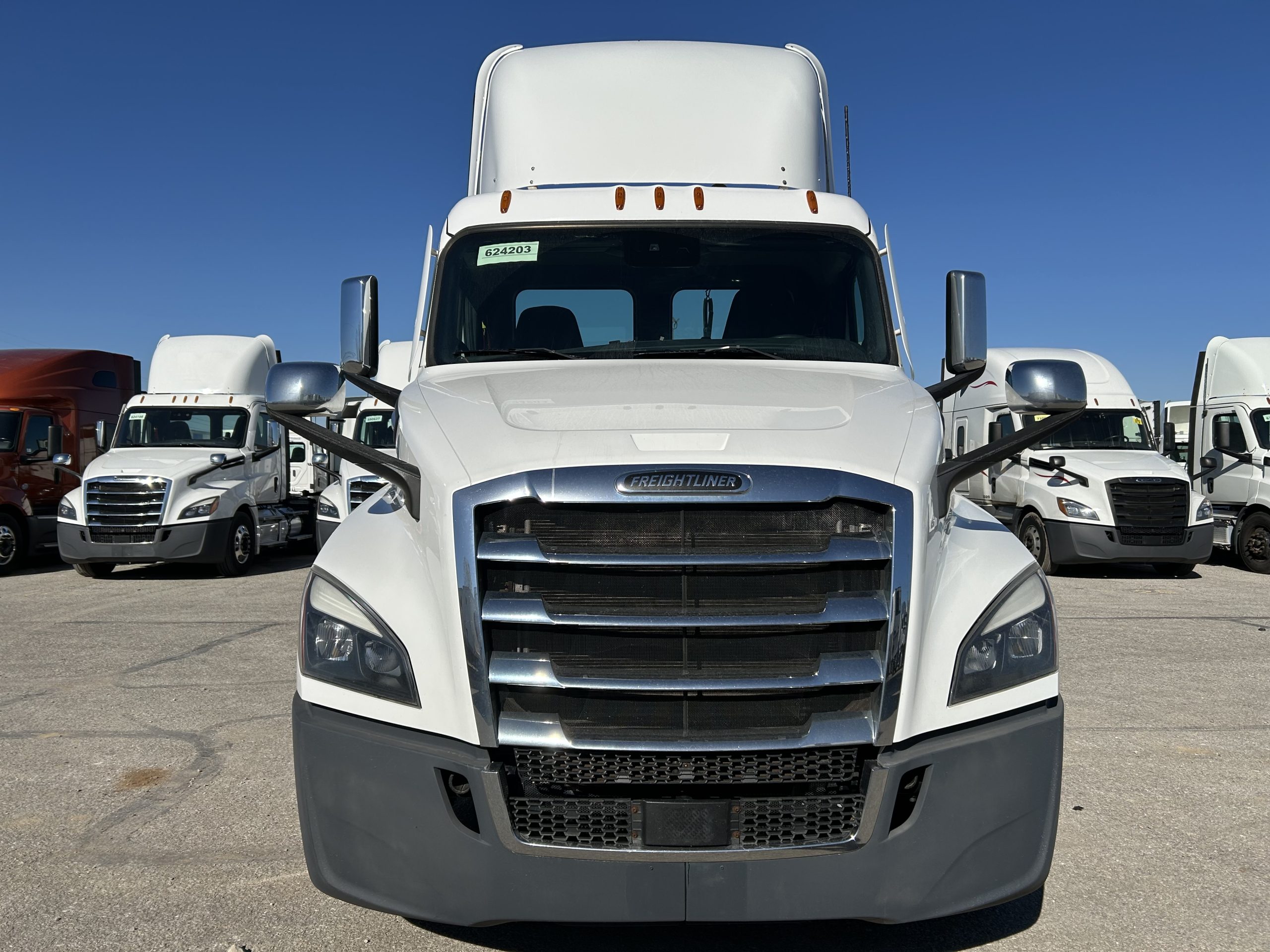 2020 Freightliner PT126DC 2020 Freightliner PT126DC - image 2 of 5