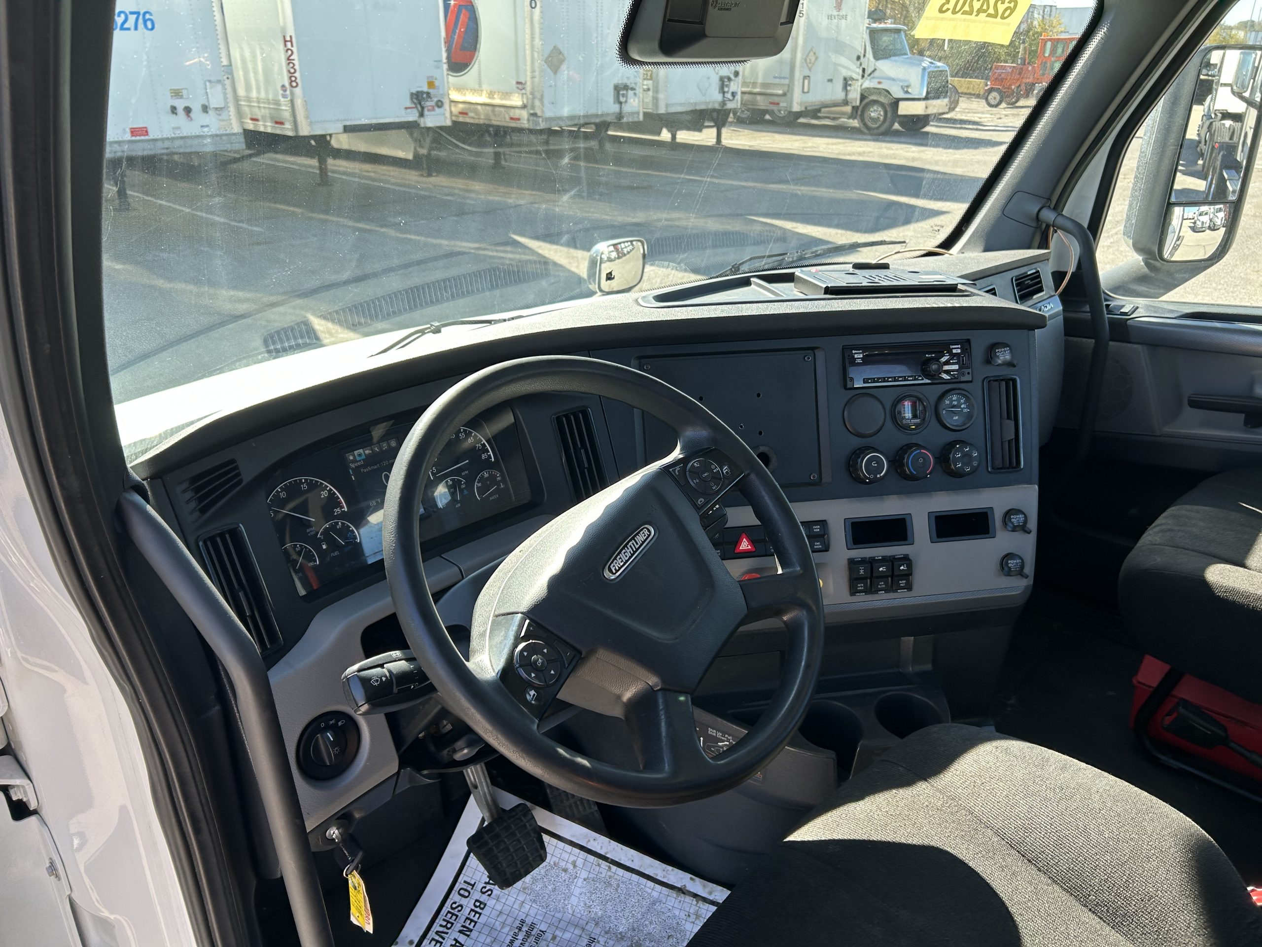 2020 Freightliner PT126DC 2020 Freightliner PT126DC - image 5 of 5