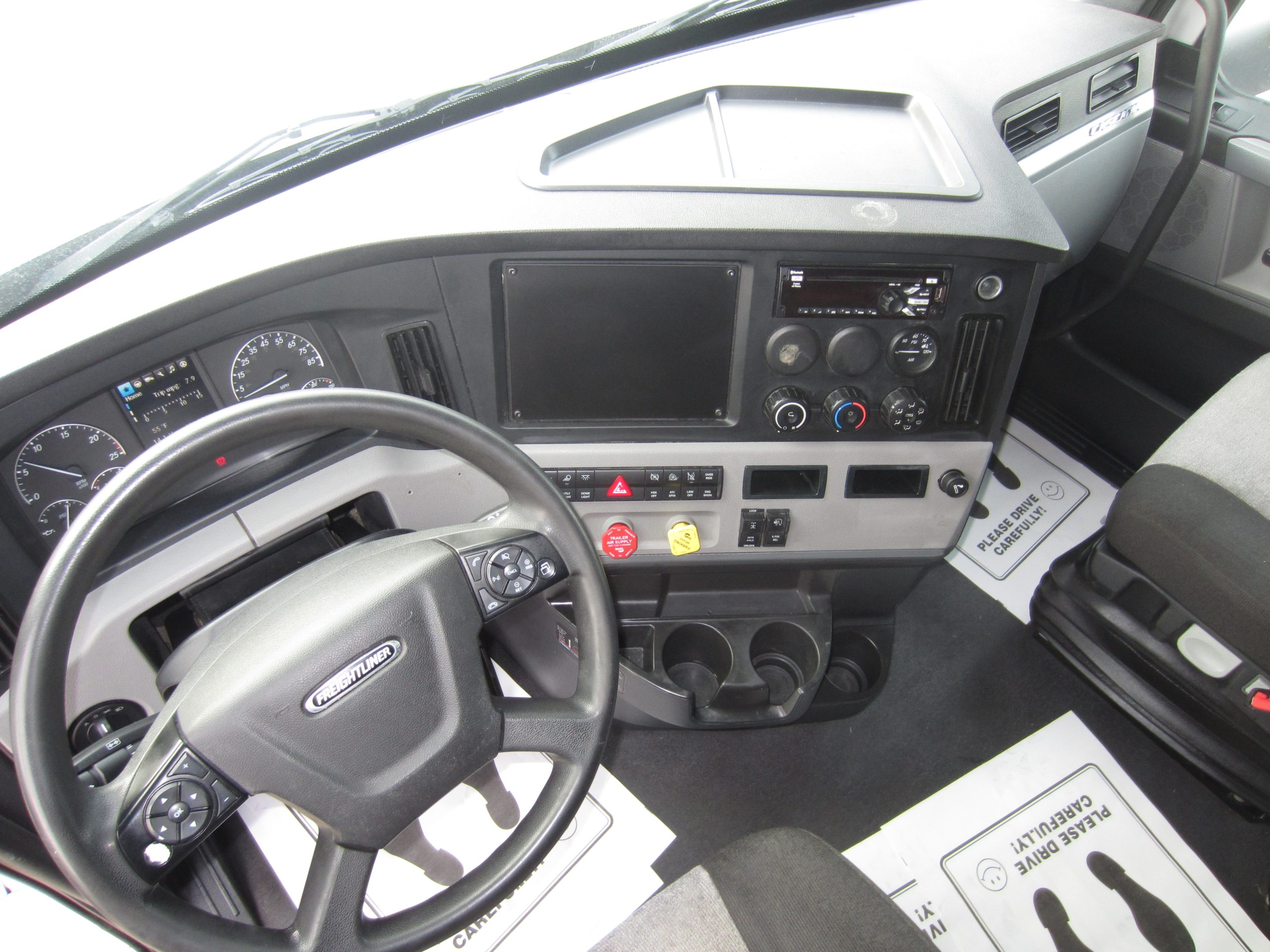 2022 Freightliner PT126 2022 Freightliner PT126 - image 5 of 6