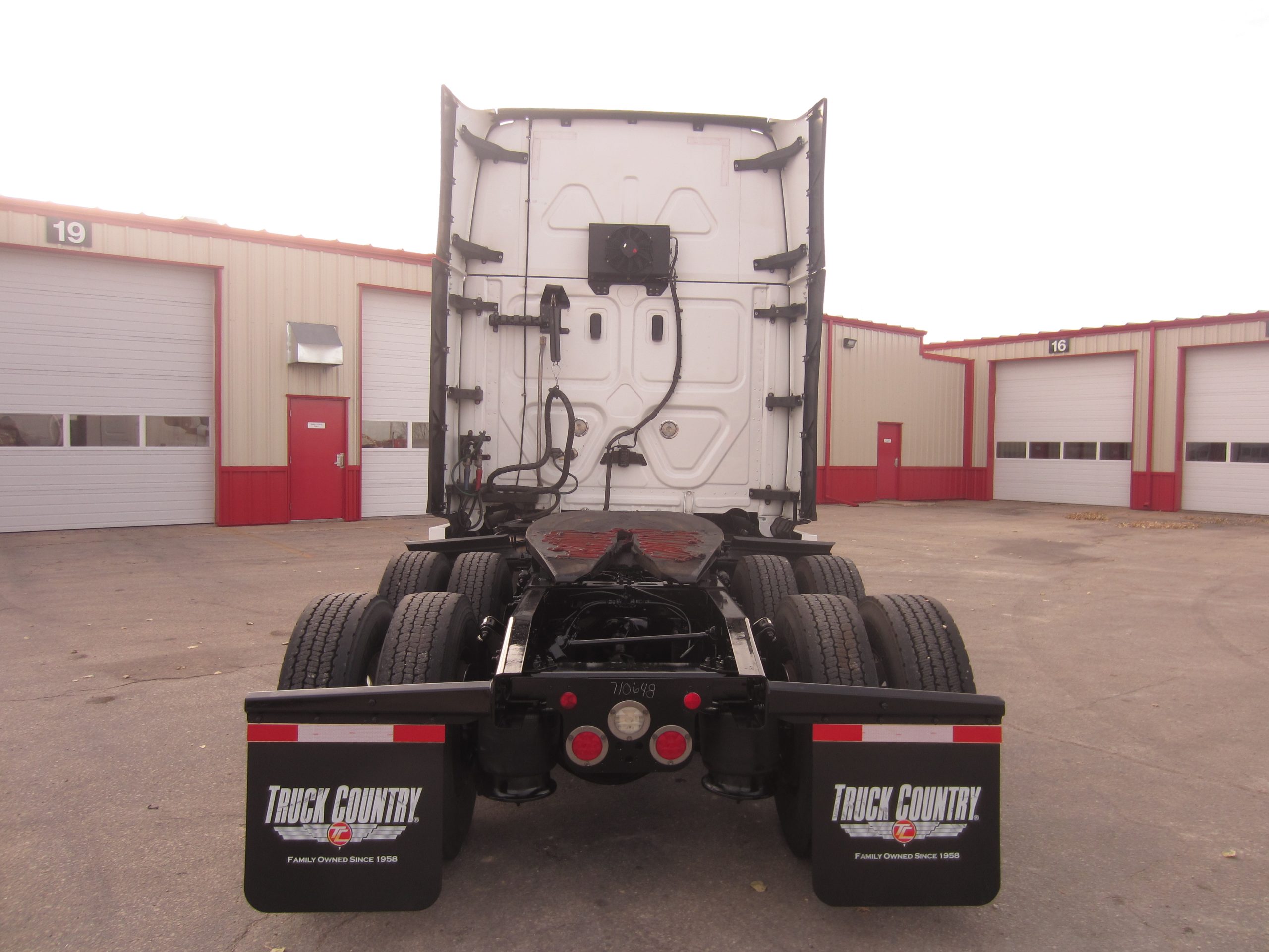 2022 Freightliner PT126 2022 Freightliner PT126 - image 4 of 6