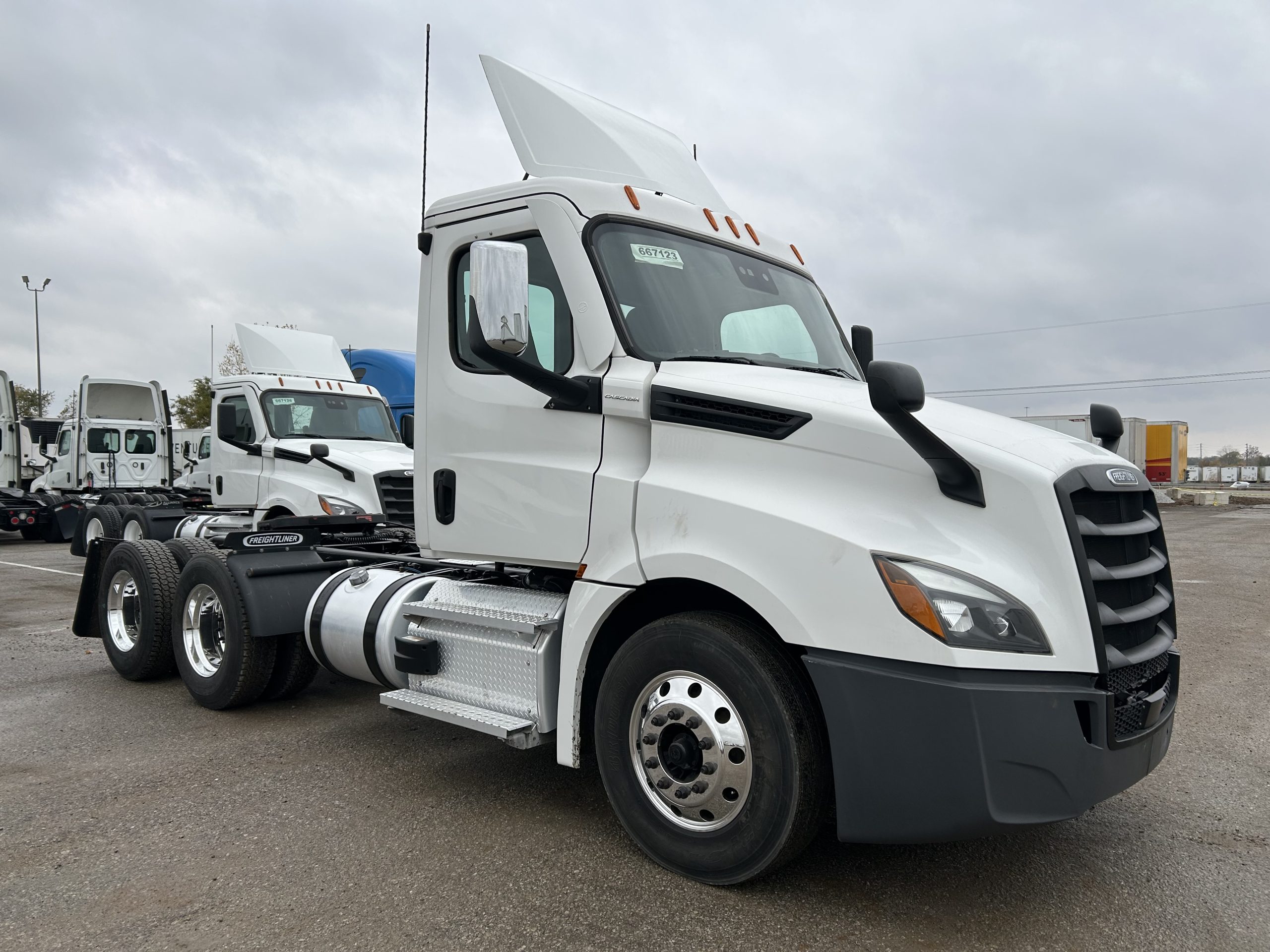 2020 Freightliner PT126DC 2020 Freightliner PT126DC - image 3 of 5