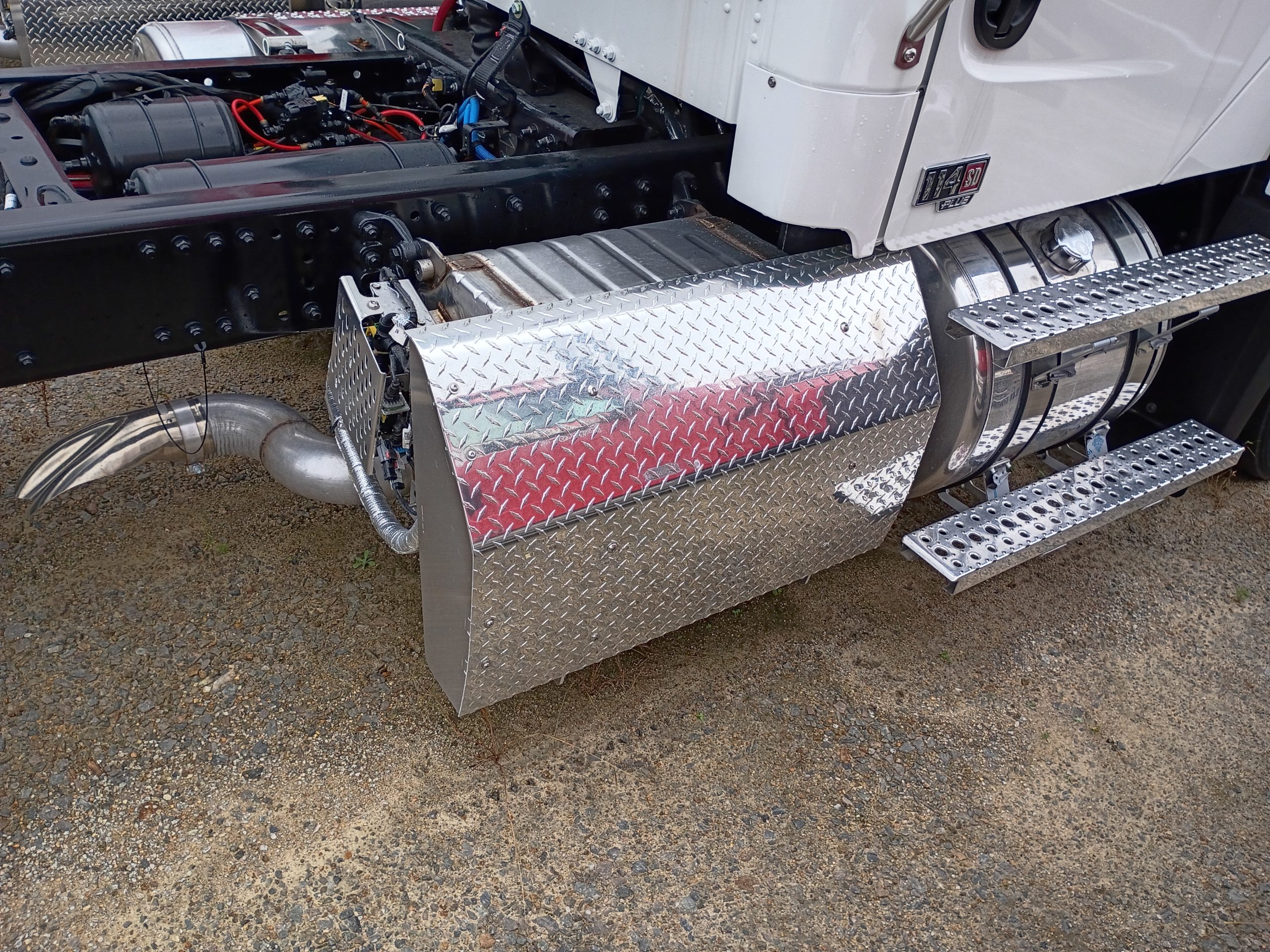 2025 Freightliner 114SD+ 2025 Freightliner 114SD+ - image 4 of 4