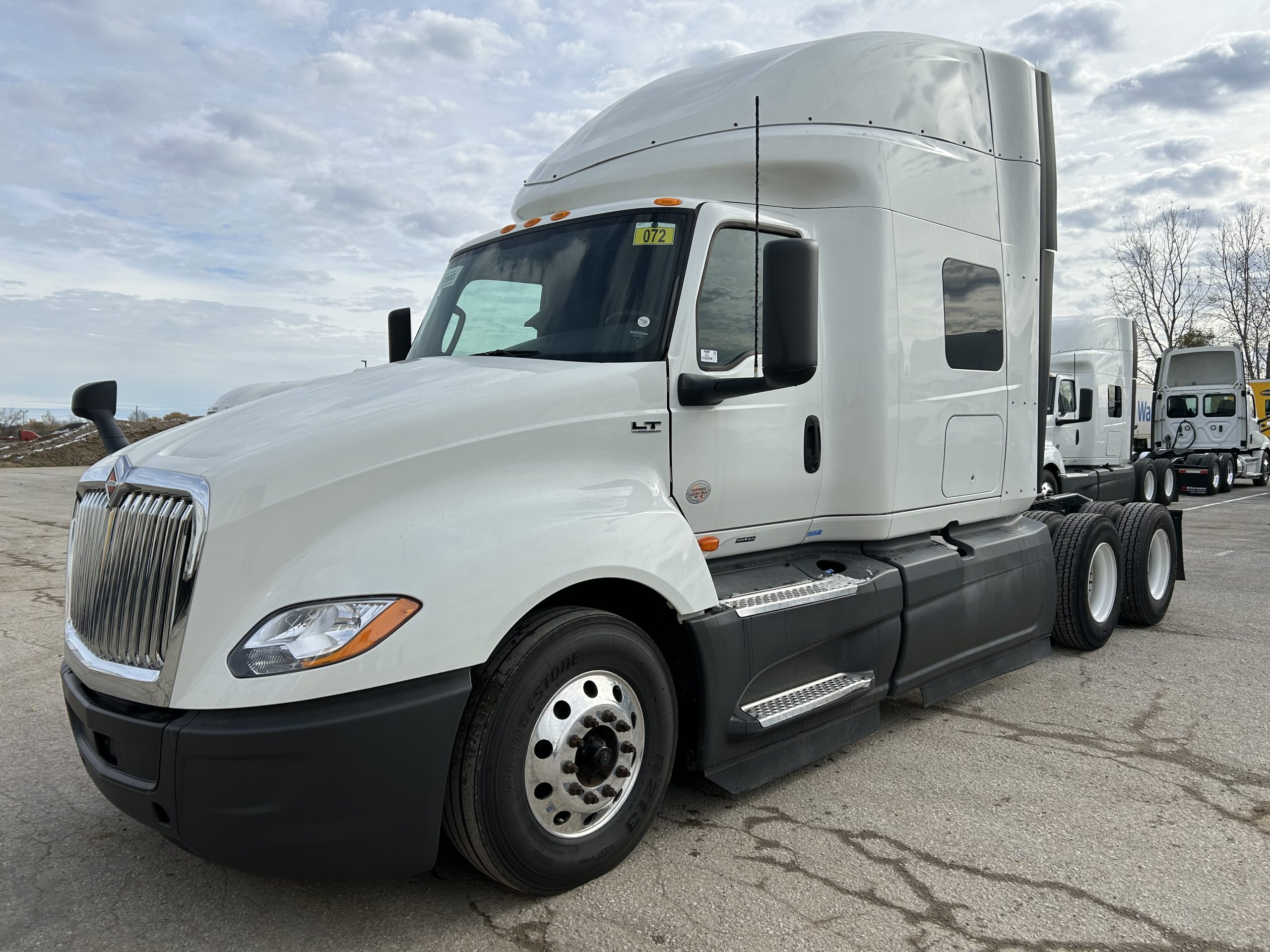 2022 International LT625 2022 International LT625 - image 1 of 6