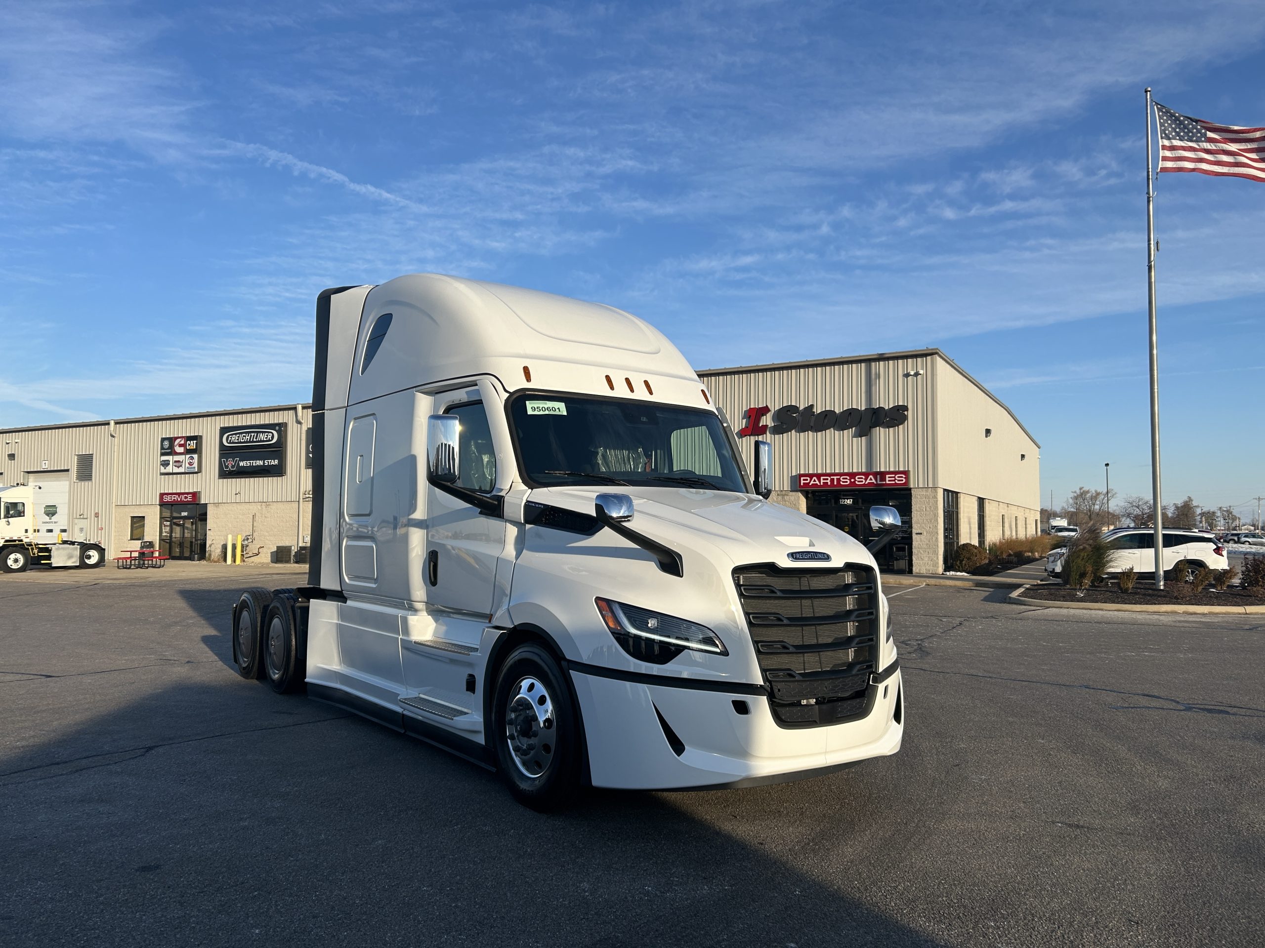 2026 Freightliner PJ126SLP 2026 Freightliner PJ126SLP - image 4 of 6