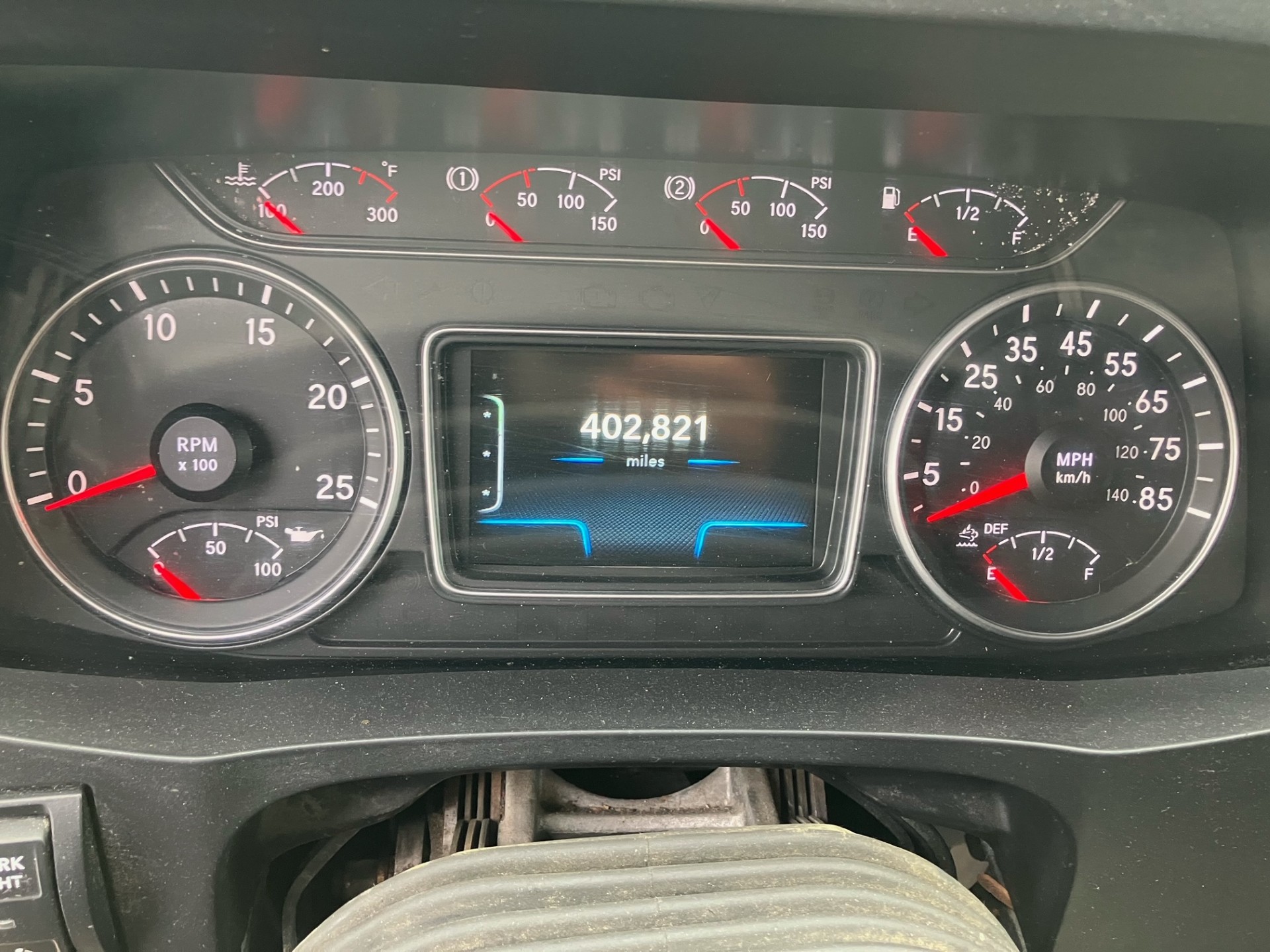 2022 International LT625 2022 International LT625 - image 4 of 6