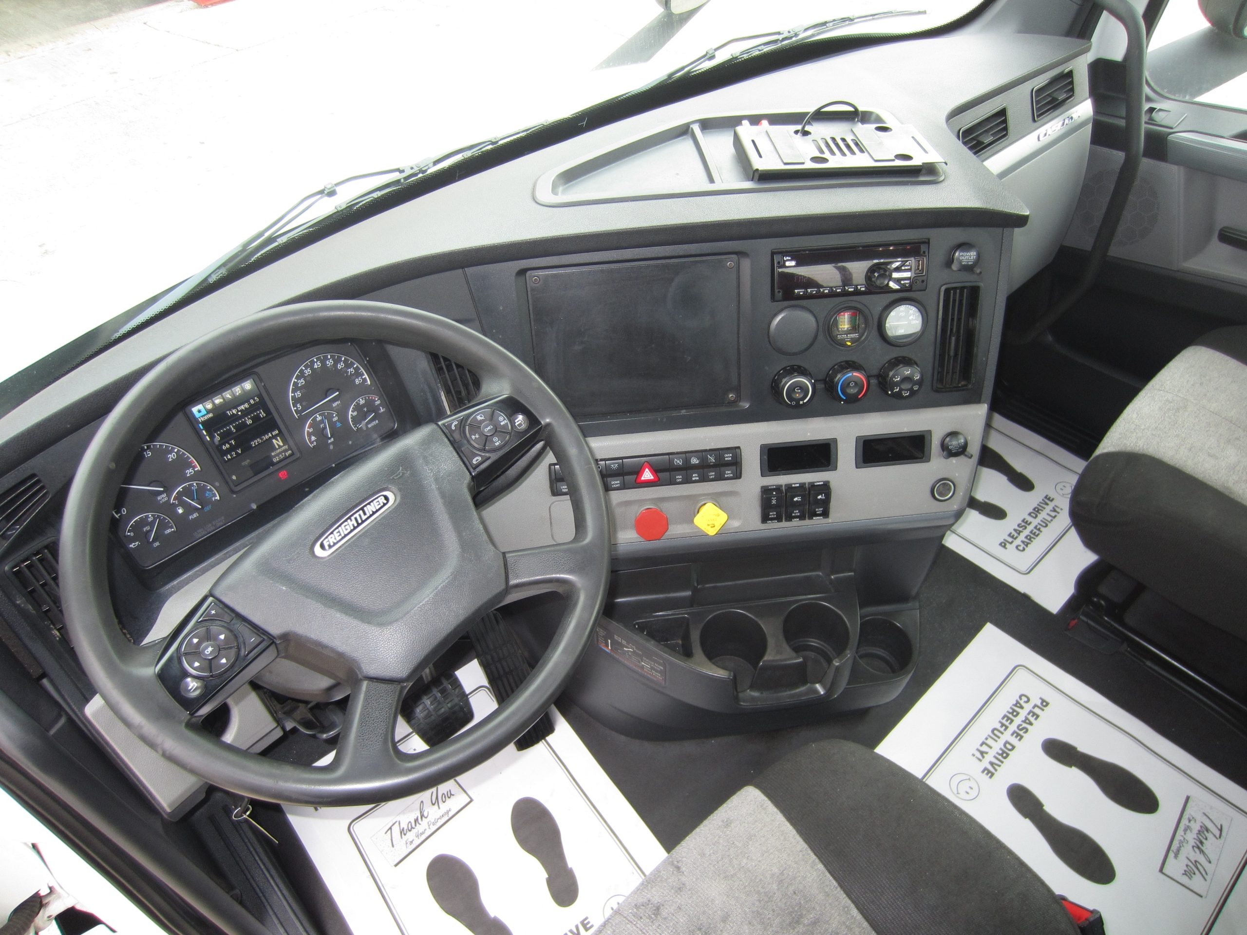 2021 Freightliner PE116 - image 5 of 6