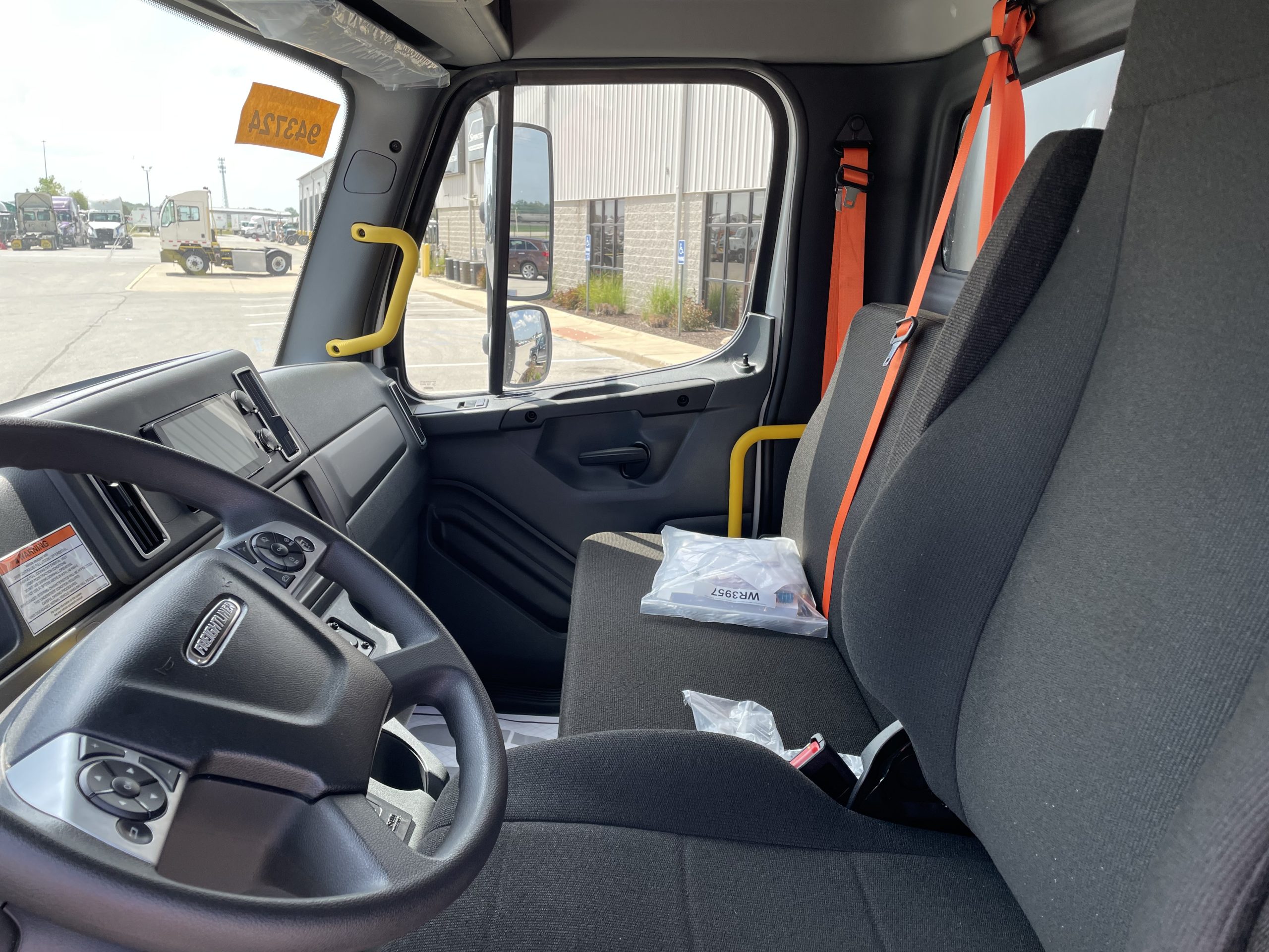 2026 Freightliner M2 106+ 068Rf00000VSRuf 2026 Freightliner M2 106+ 068Rf00000VSRuf