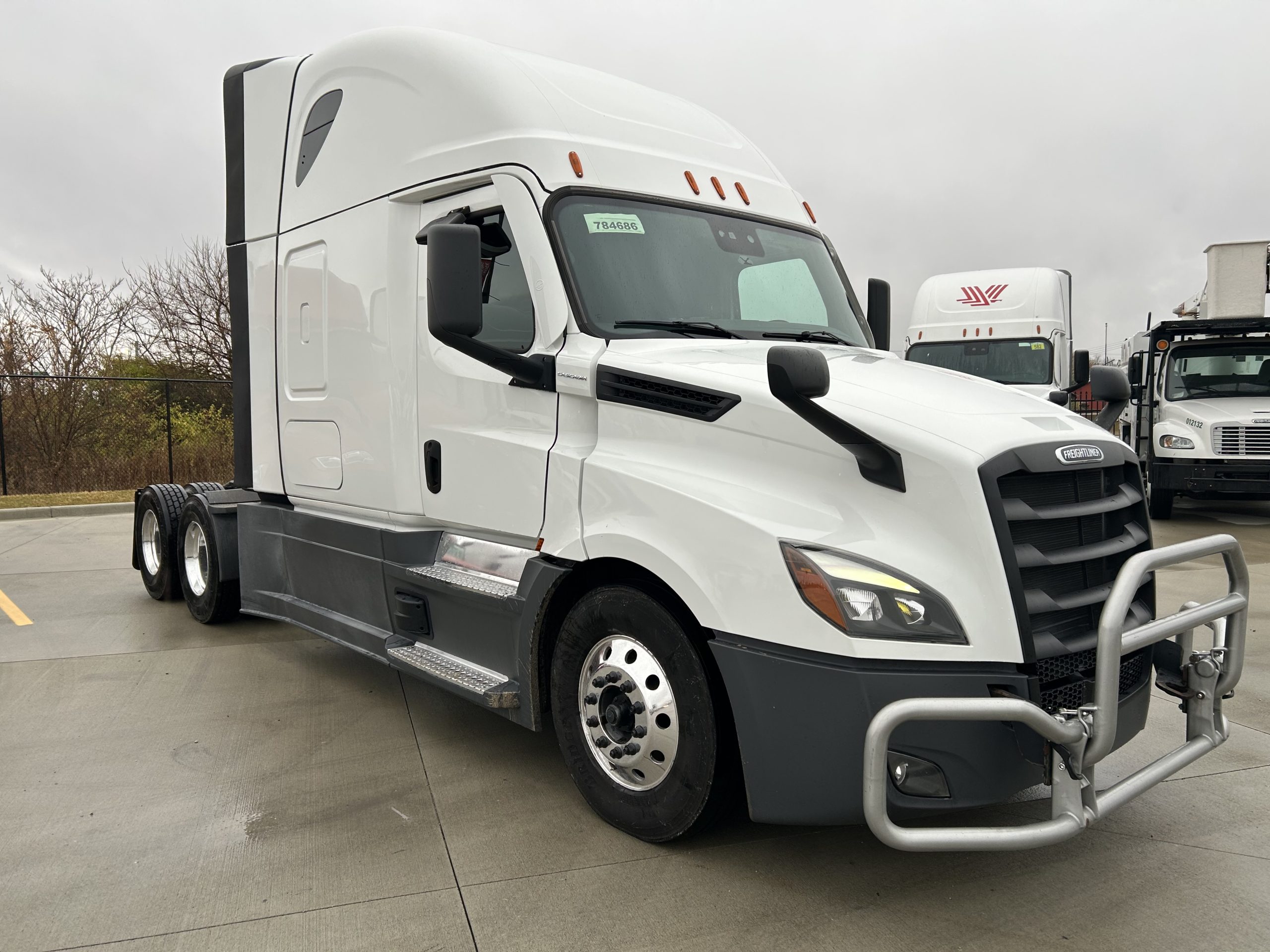 2023 Freightliner PT126SLP - image 3 of 6
