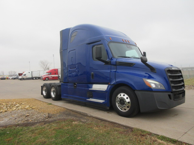 2022 Freightliner PT126 2022 Freightliner PT126 - image 3 of 6