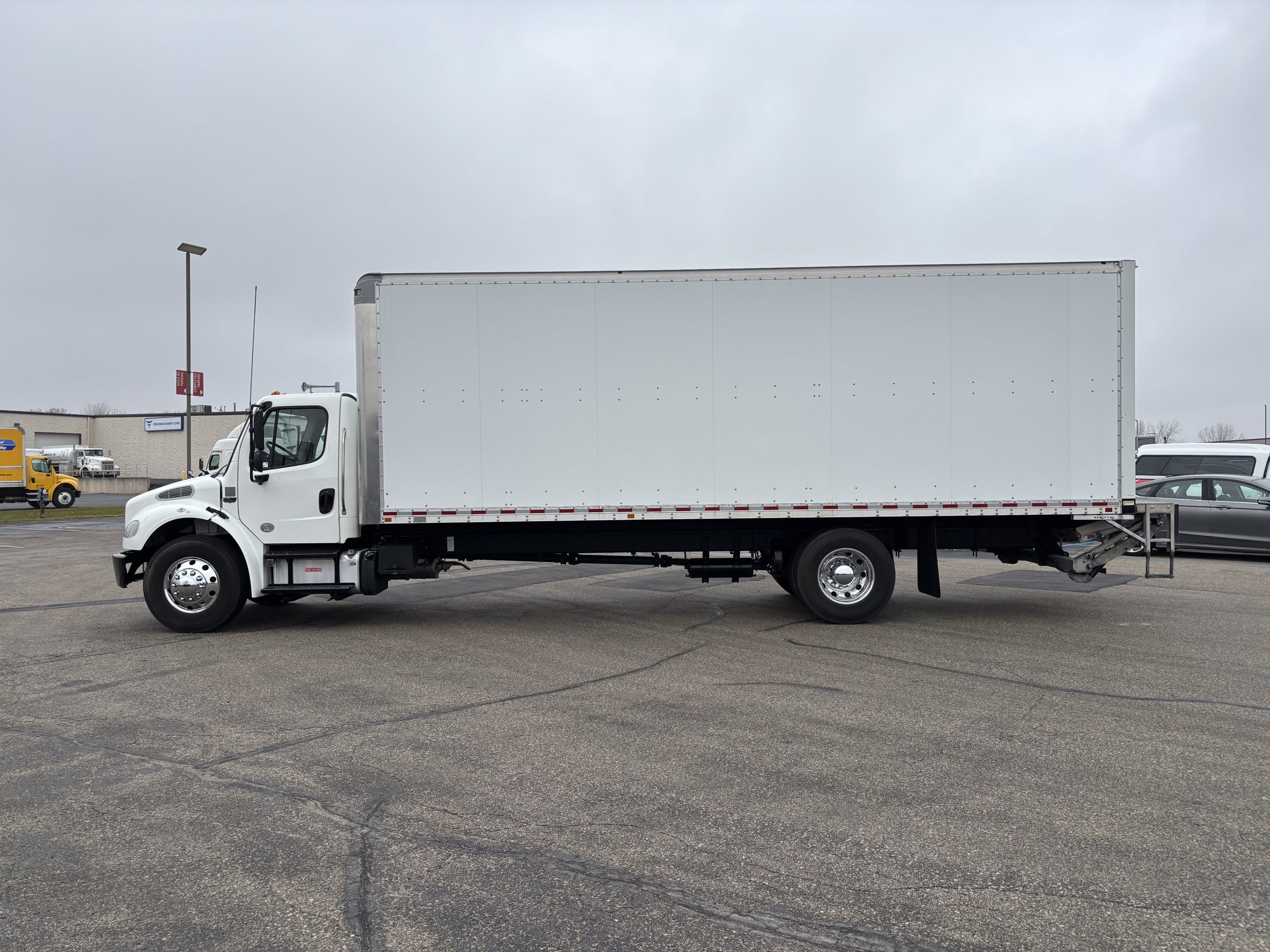 2019 Freightliner M260 - image 5 of 6