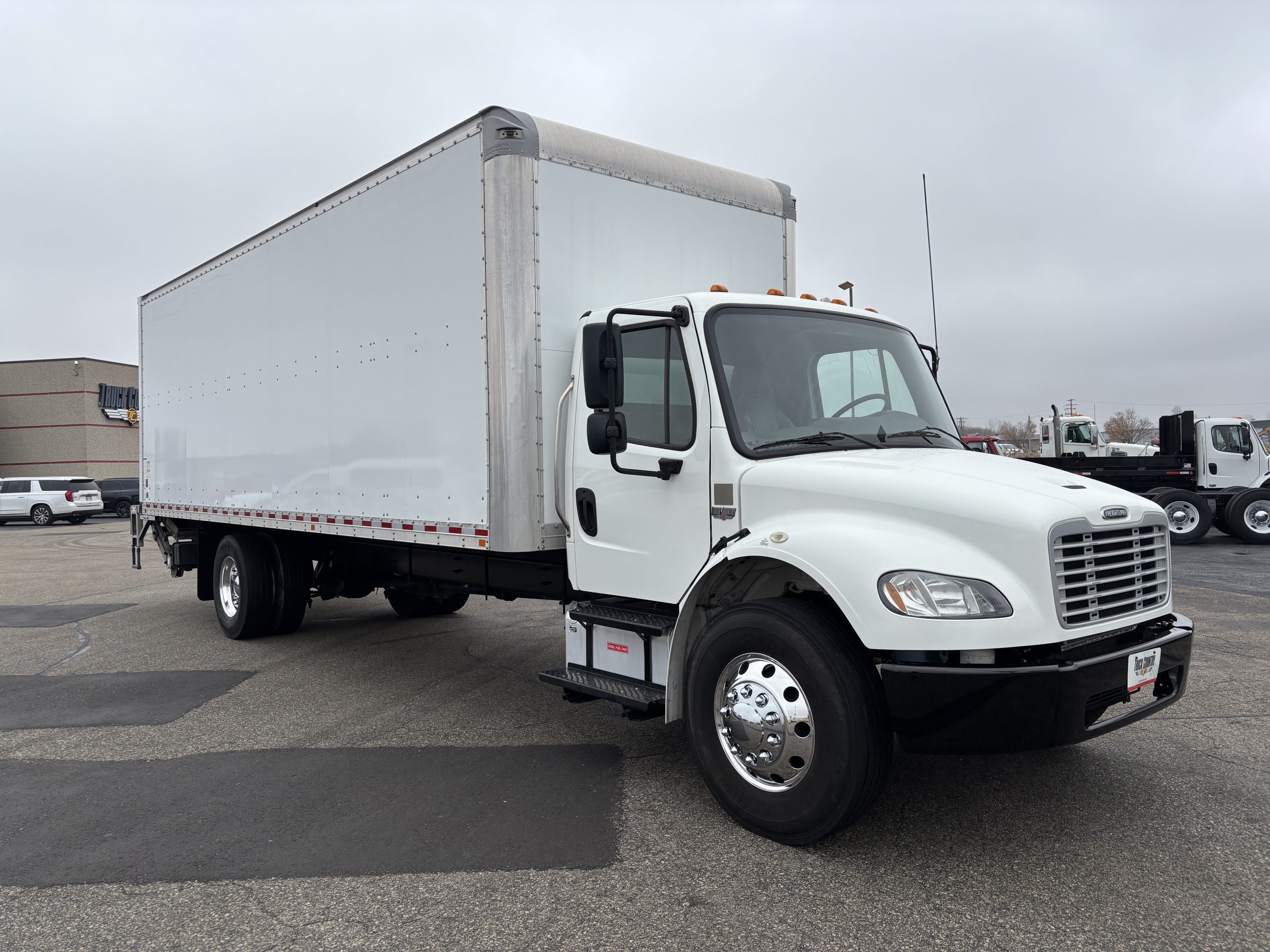 2019 Freightliner M260 - image 3 of 6