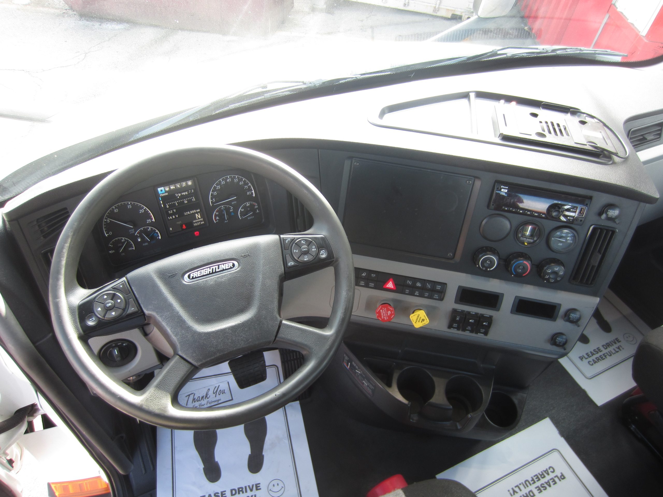 2021 Freightliner PE116 2021 Freightliner PE116 - image 5 of 6