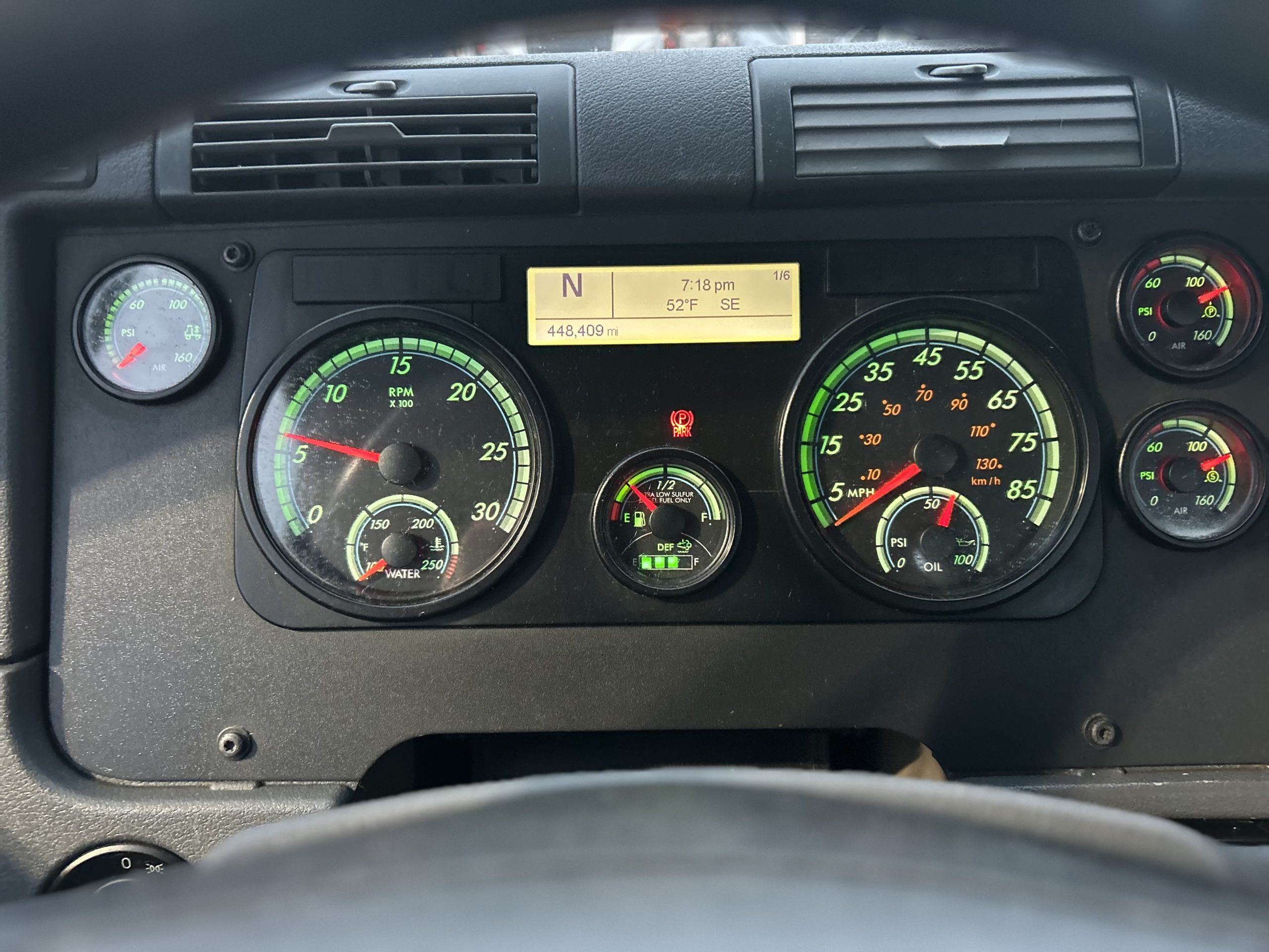 2020 Freightliner CA113 2020 Freightliner CA113 - image 6 of 6