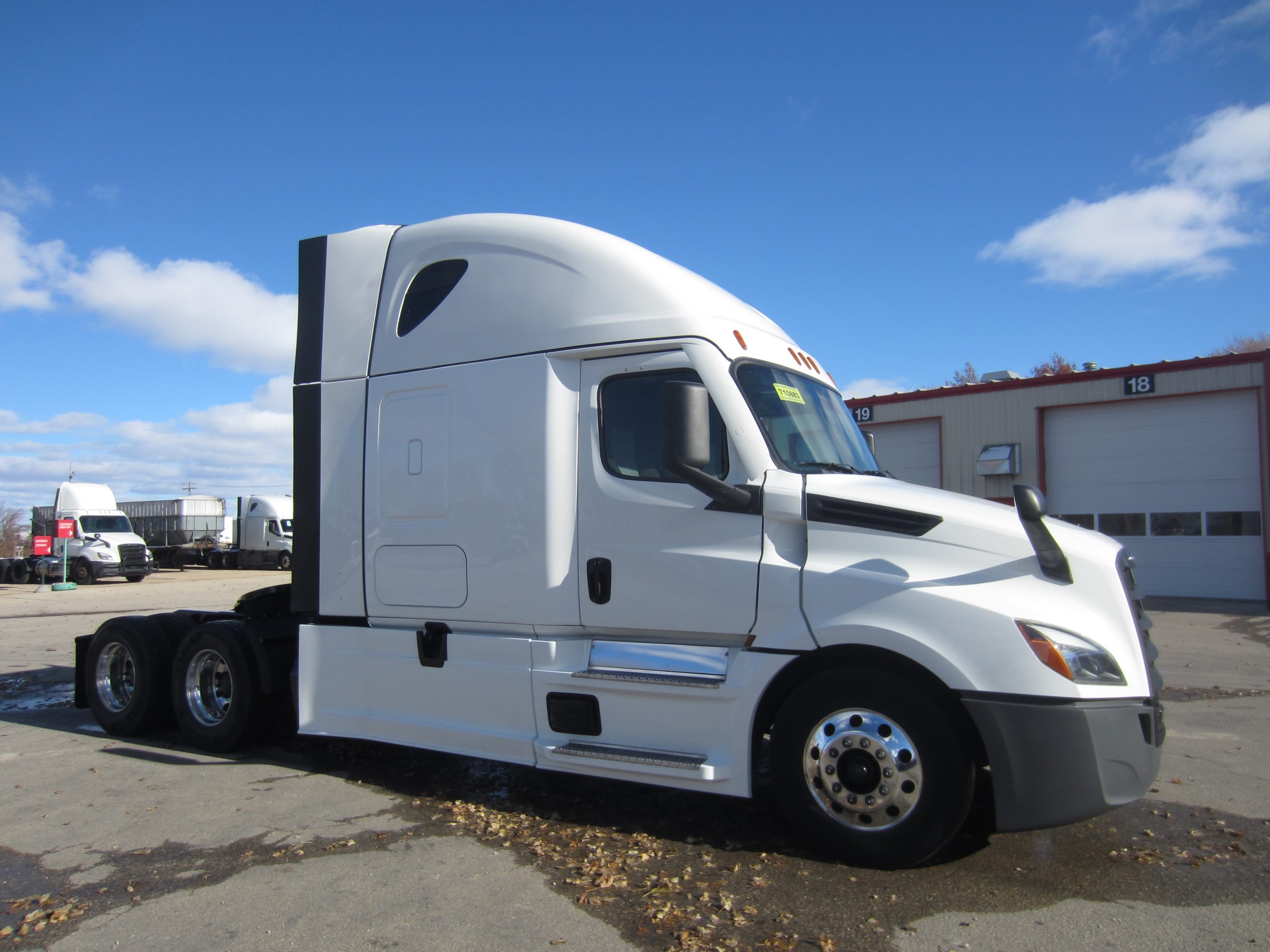 2022 Freightliner PT126 2022 Freightliner PT126 - image 3 of 6