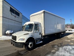 2015 Freightliner M2 106 068Rf00000WrPAj