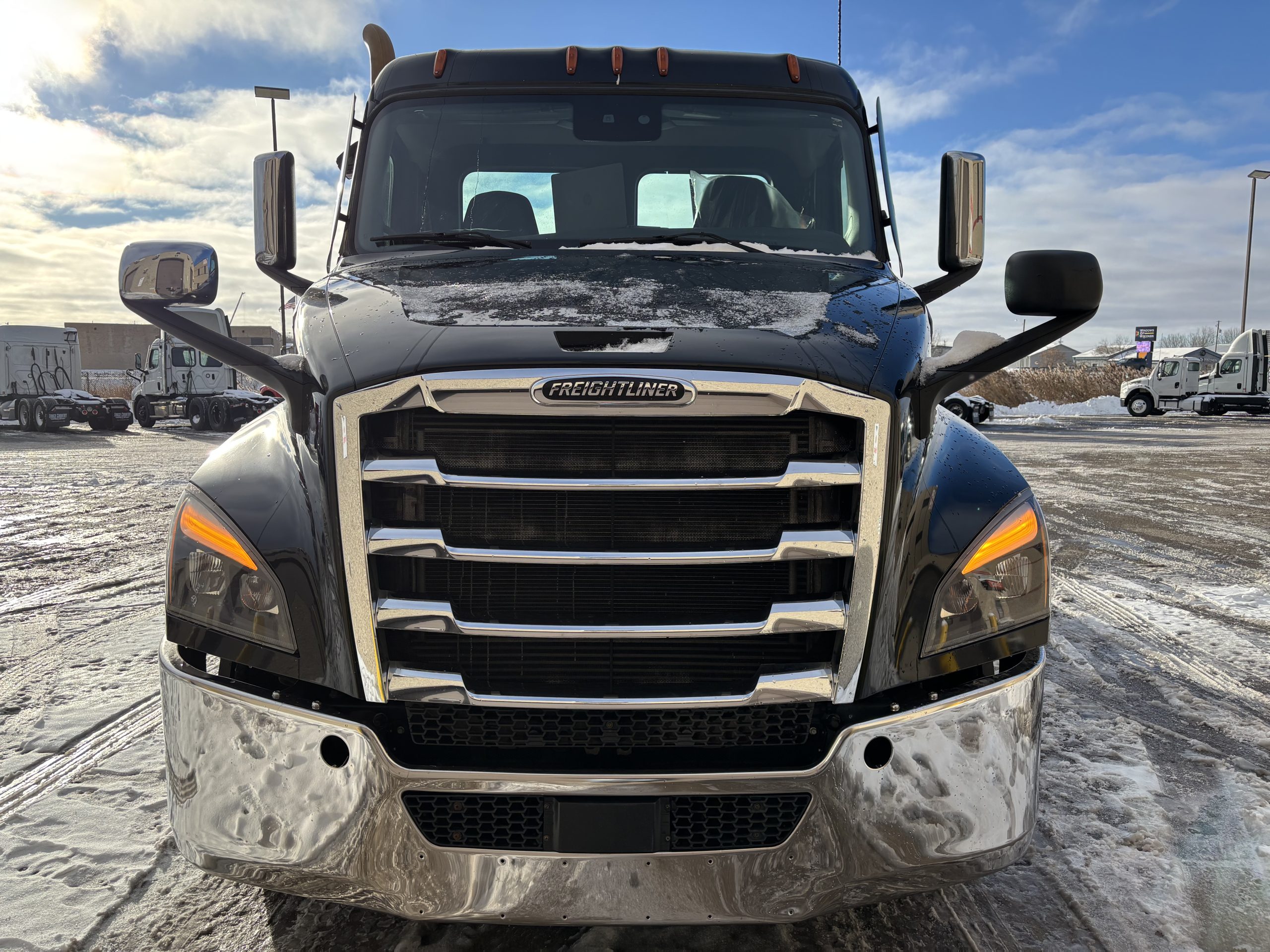 2020 Freightliner PT126 2020 Freightliner PT126 - image 2 of 5