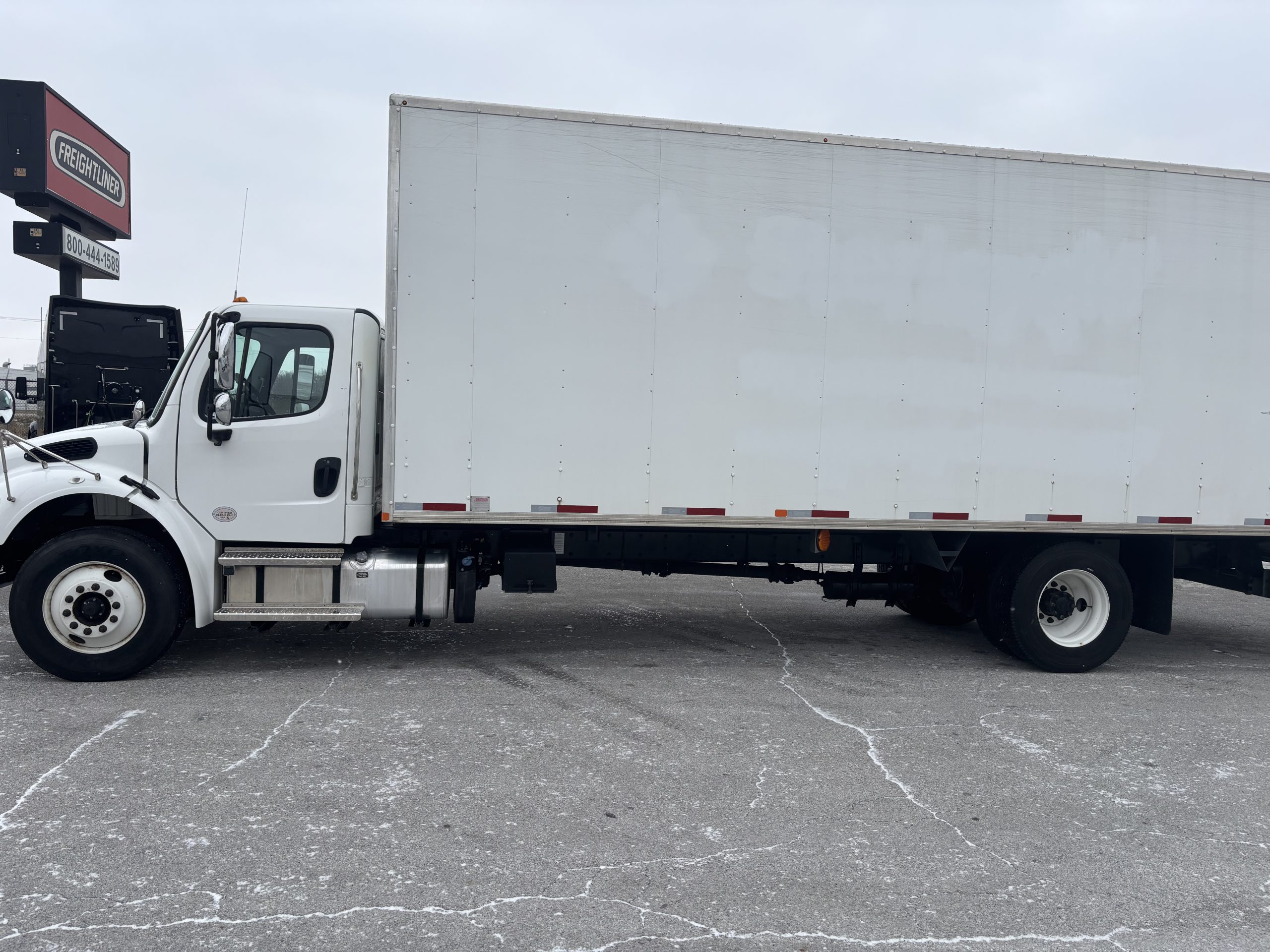 2021 Freightliner M2 106 - image 6 of 6