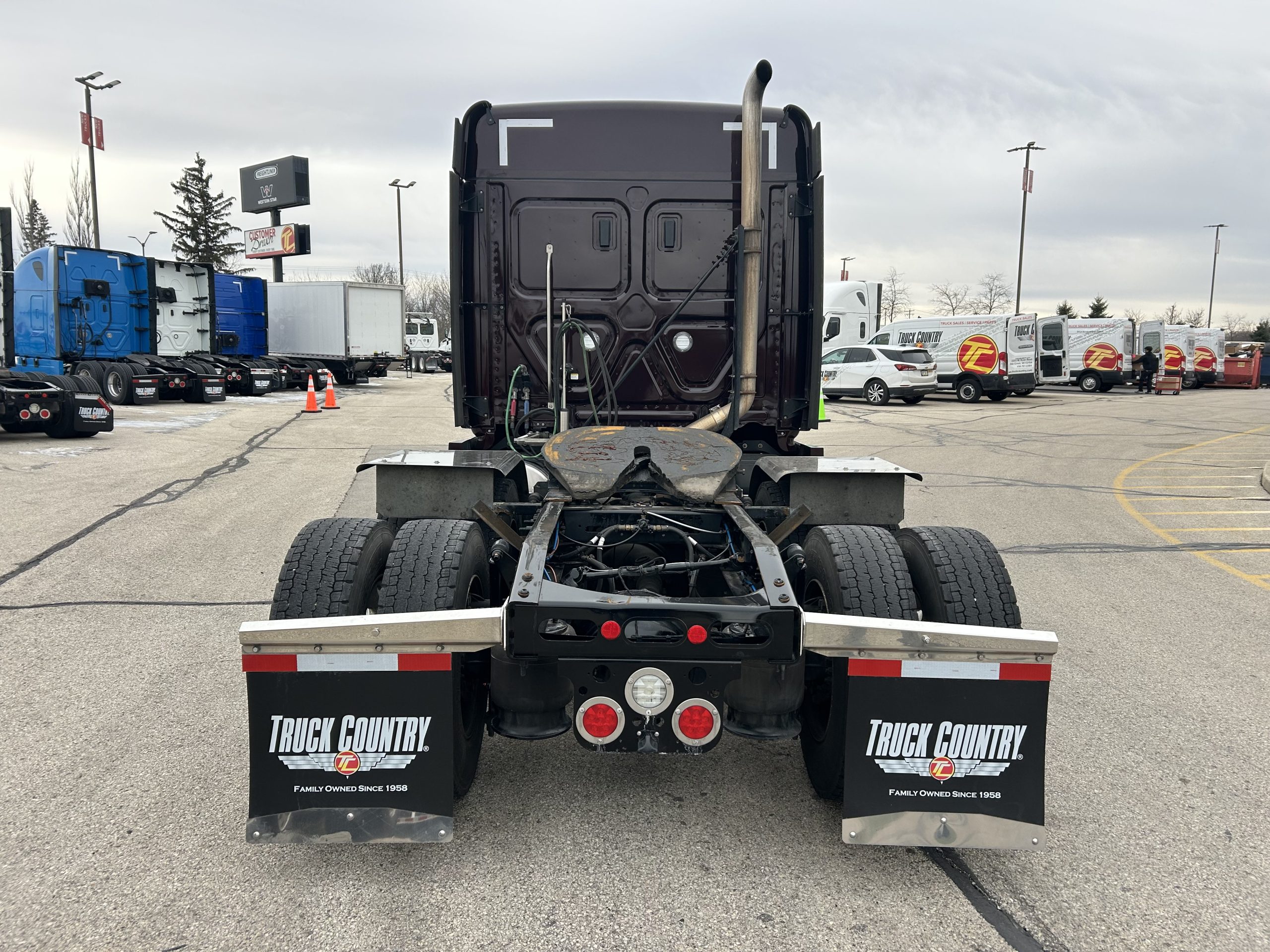 2025 Freightliner PT126SLP 2025 Freightliner PT126SLP - image 4 of 6