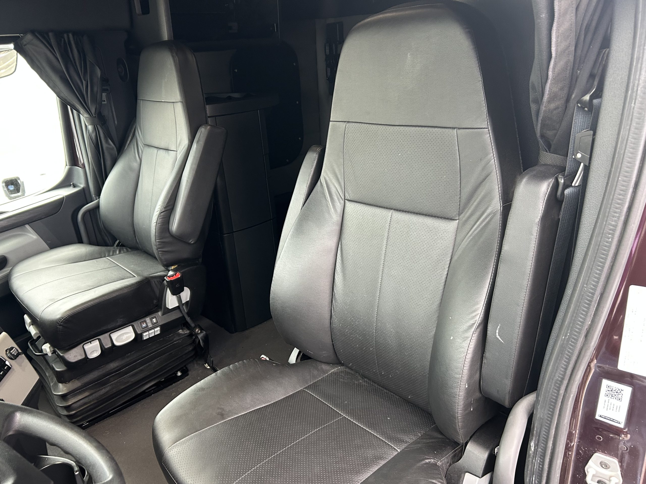 2025 Freightliner PT126SLP 2025 Freightliner PT126SLP - image 6 of 6