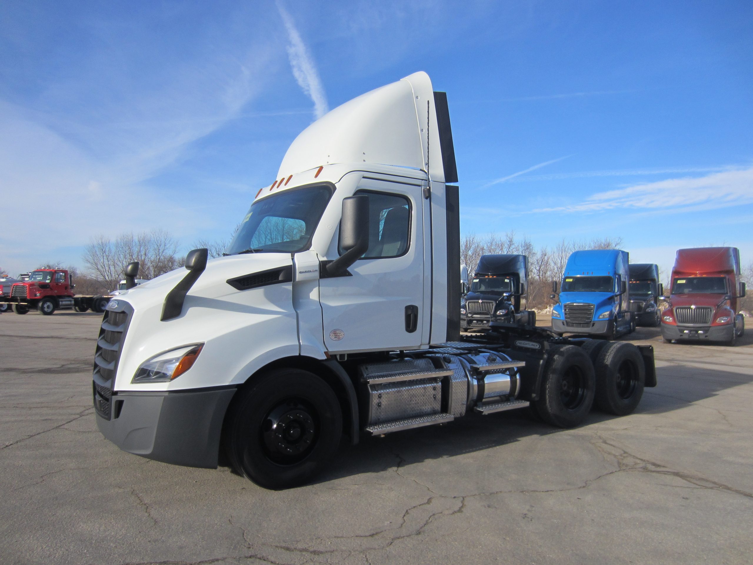 2021 Freightliner PE116DC 2021 Freightliner PE116DC - image 1 of 6