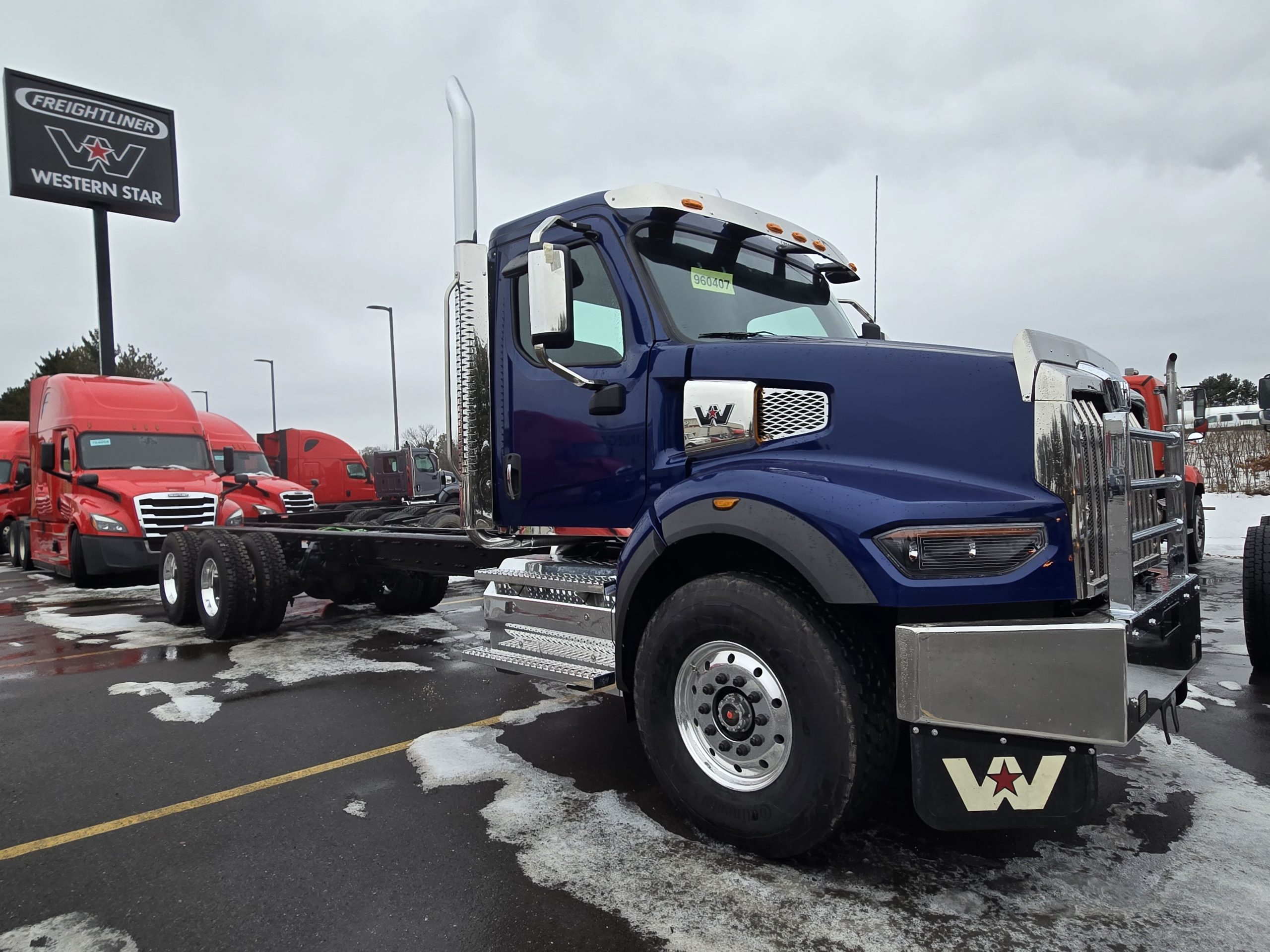 2026 Western Star 49X 2026 Western Star 49X - image 5 of 6