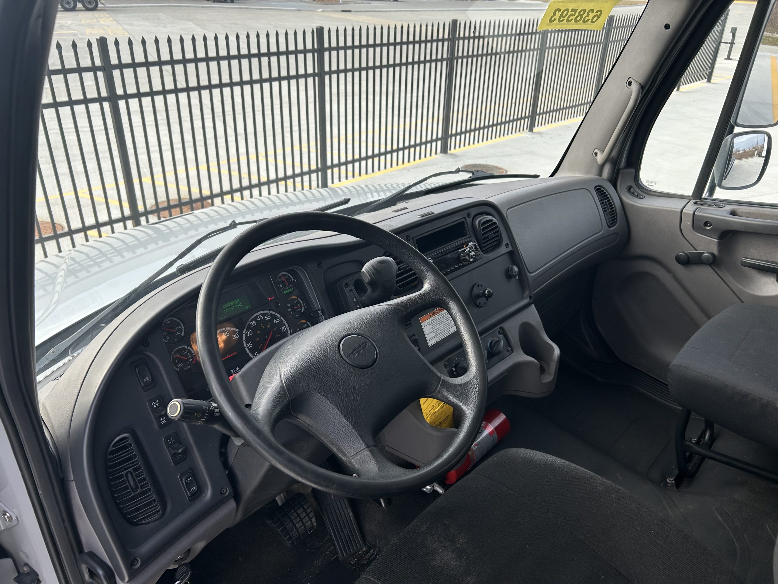 2020 Freightliner M2 106 2020 Freightliner M2 106 - image 5 of 5