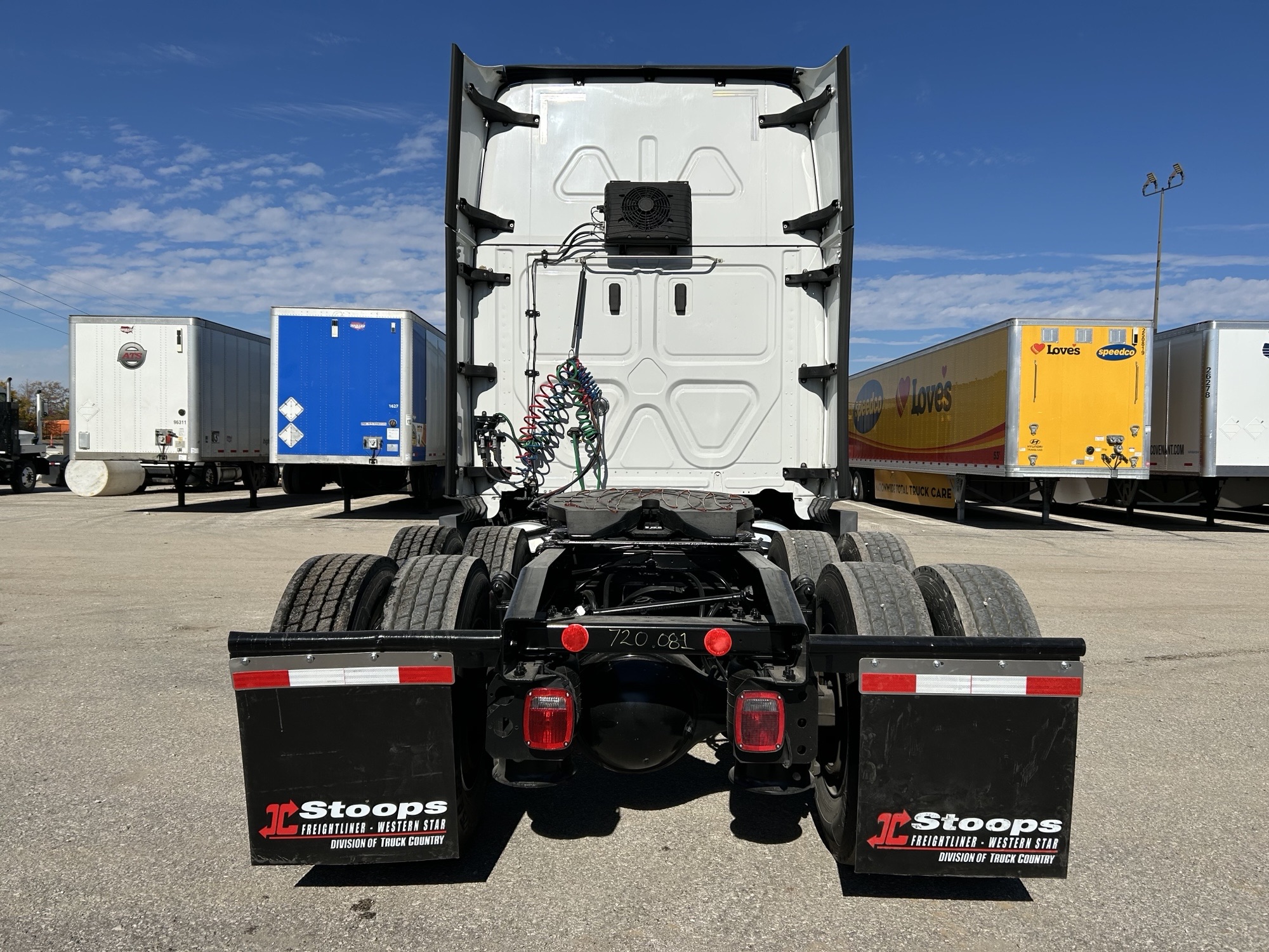 2023 Freightliner PT126SLP 068Rf00000UNT9h 2023 Freightliner PT126SLP 068Rf00000UNT9h