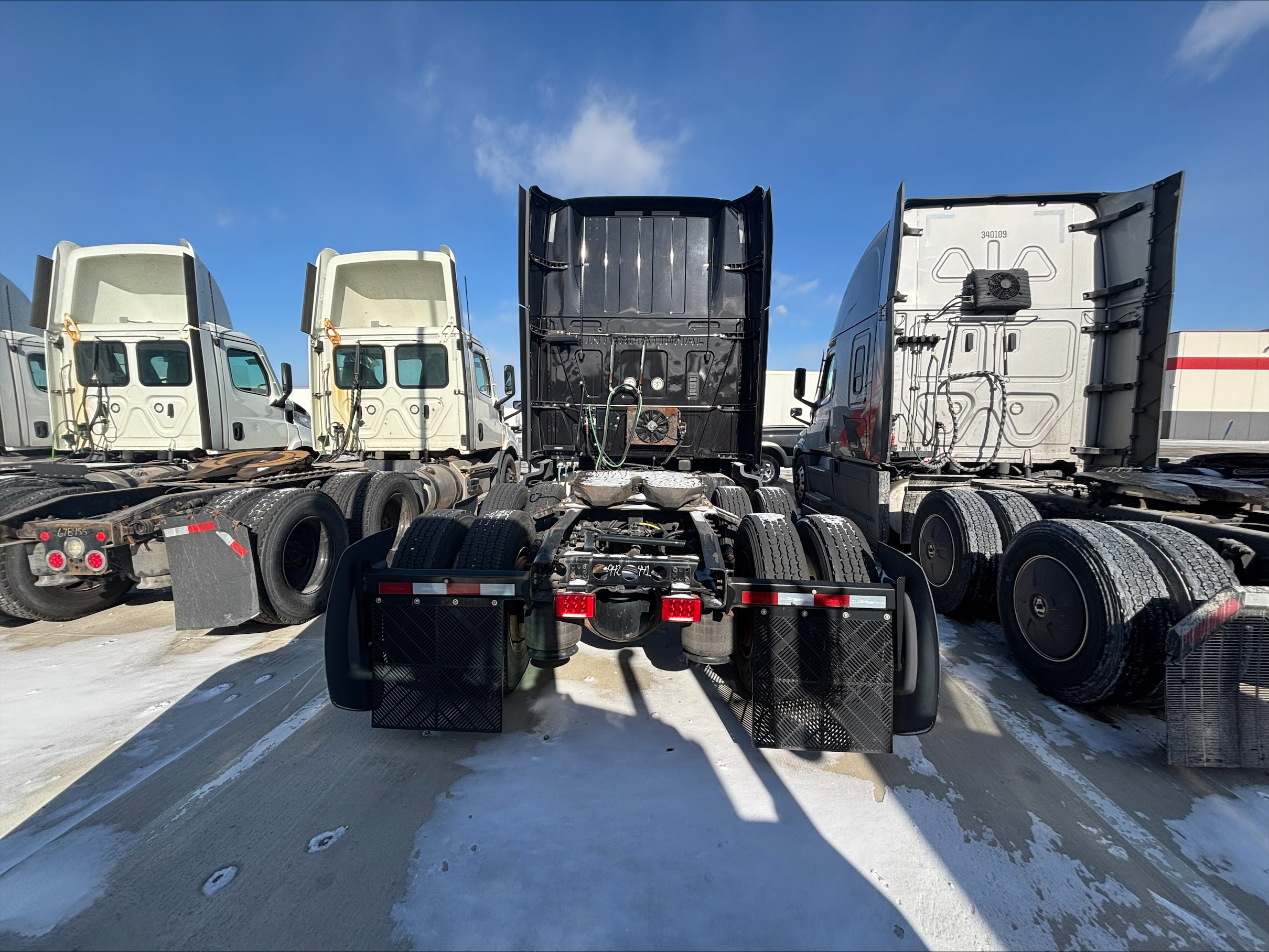 2022 International LT625 2022 International LT625 - image 6 of 6