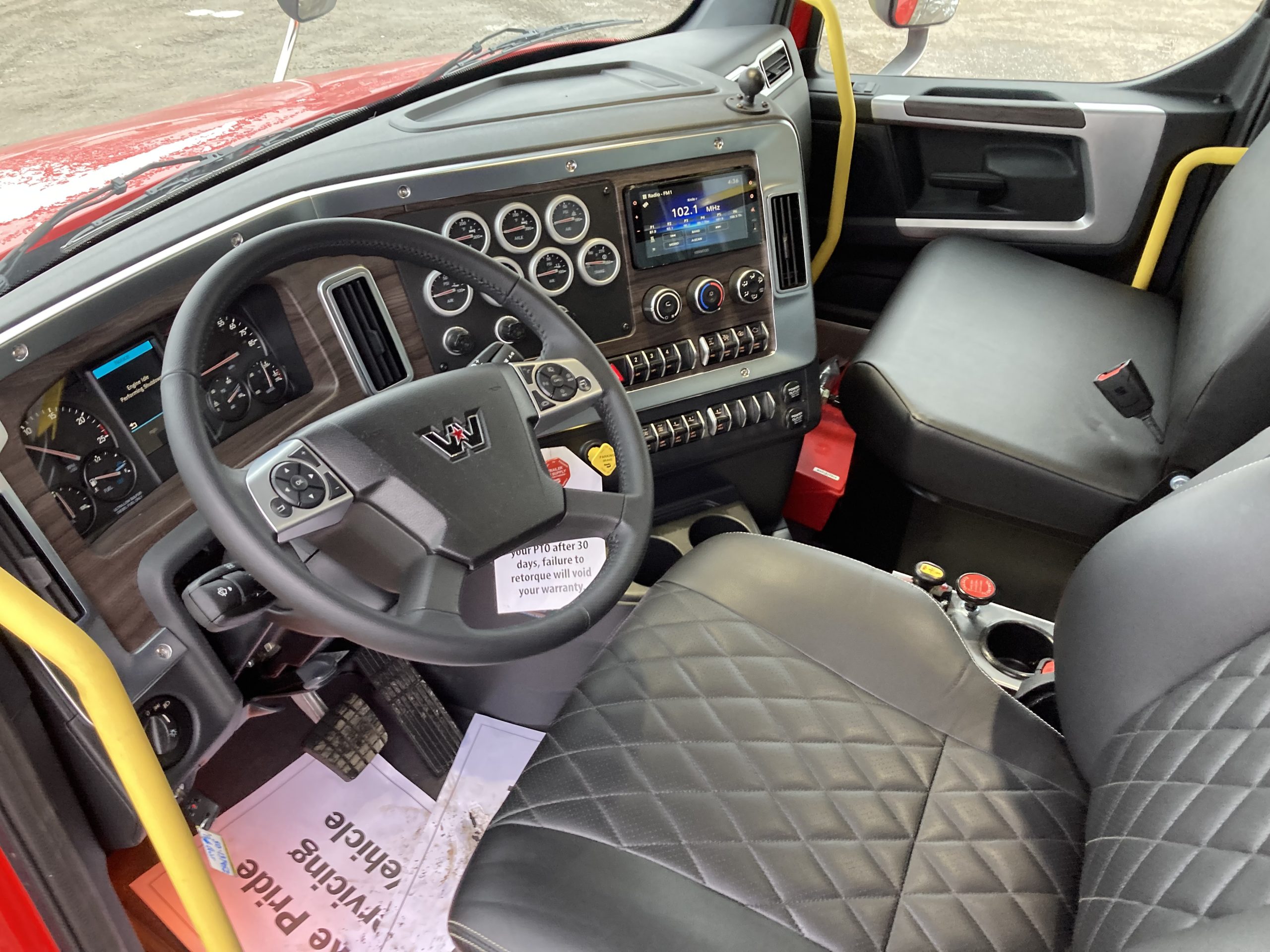 2026 Western Star 47X 2026 Western Star 47X - image 5 of 6