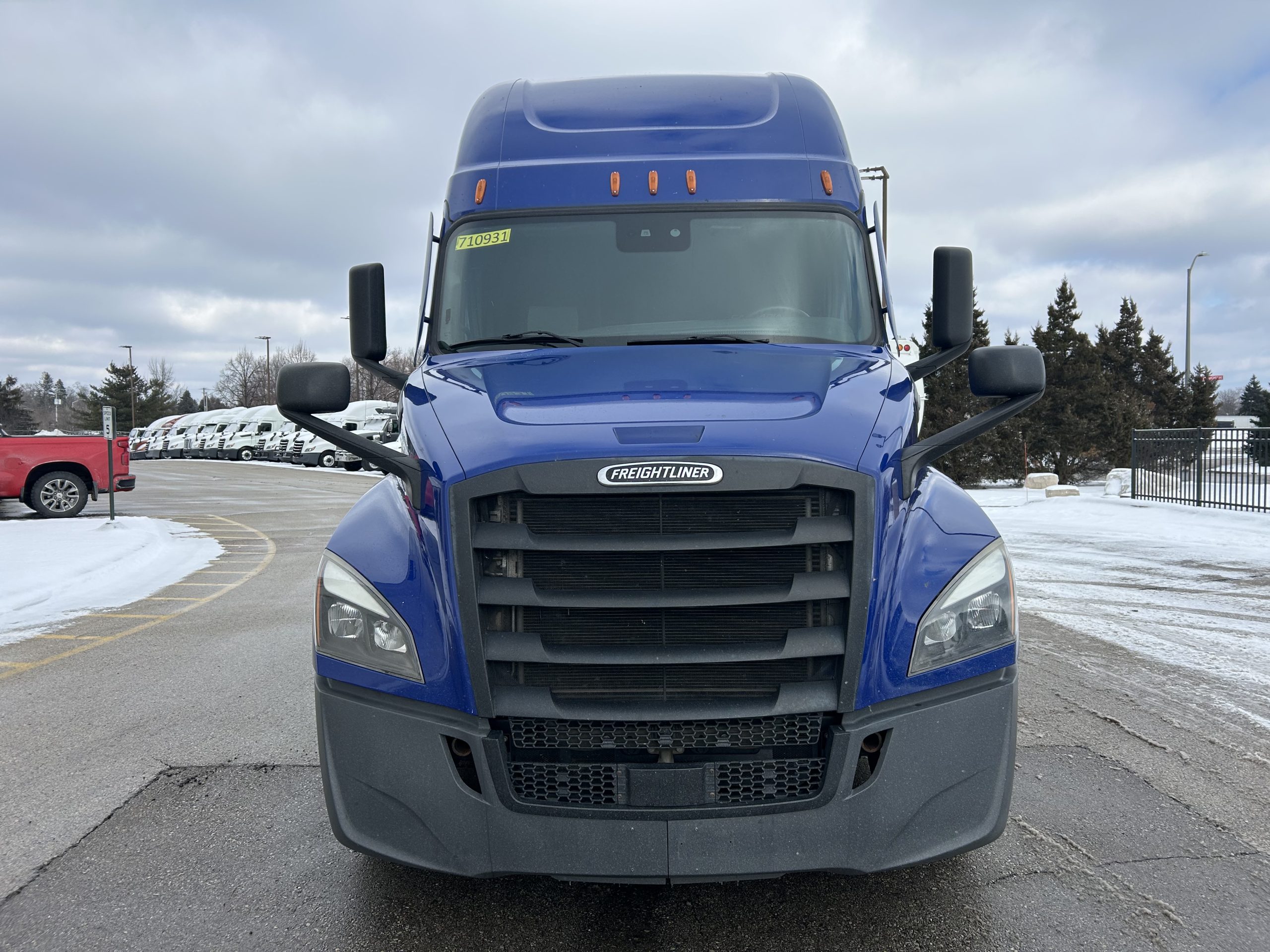 2022 Freightliner PT126SLP 2022 Freightliner PT126SLP - image 2 of 6
