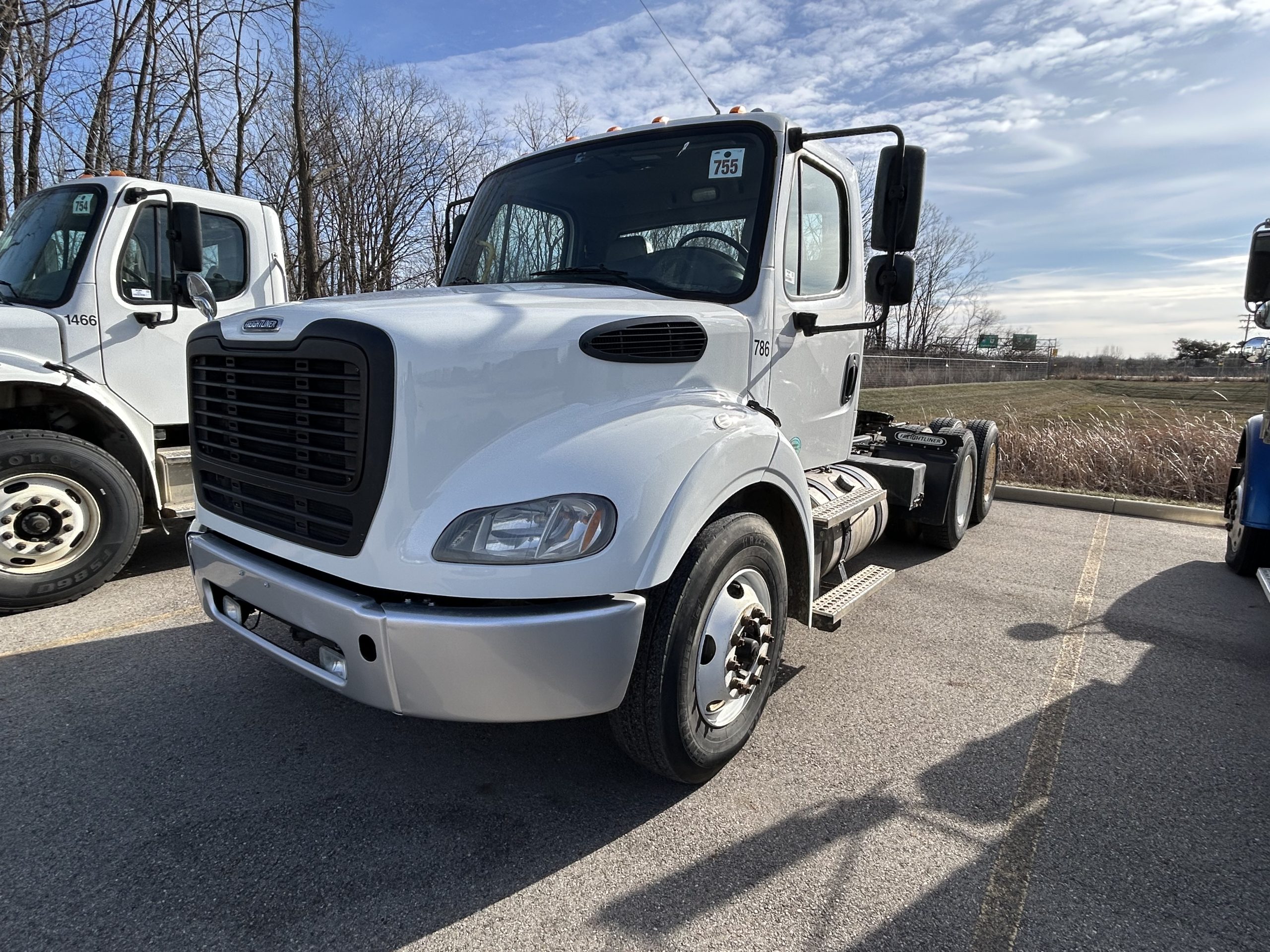 2020 Freightliner M2112 2020 Freightliner M2112 - image 2 of 6