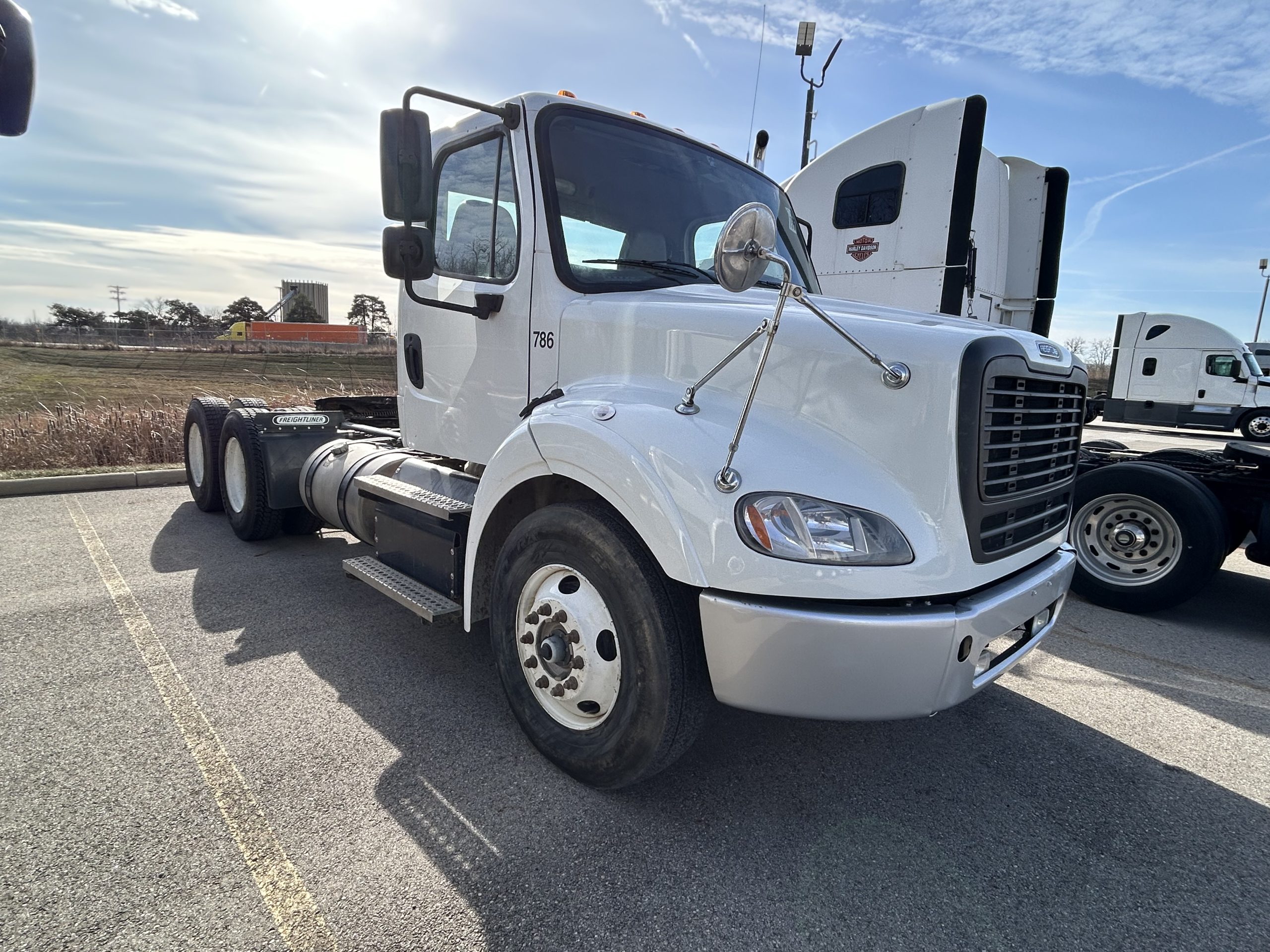 2020 Freightliner M2112 2020 Freightliner M2112 - image 4 of 6