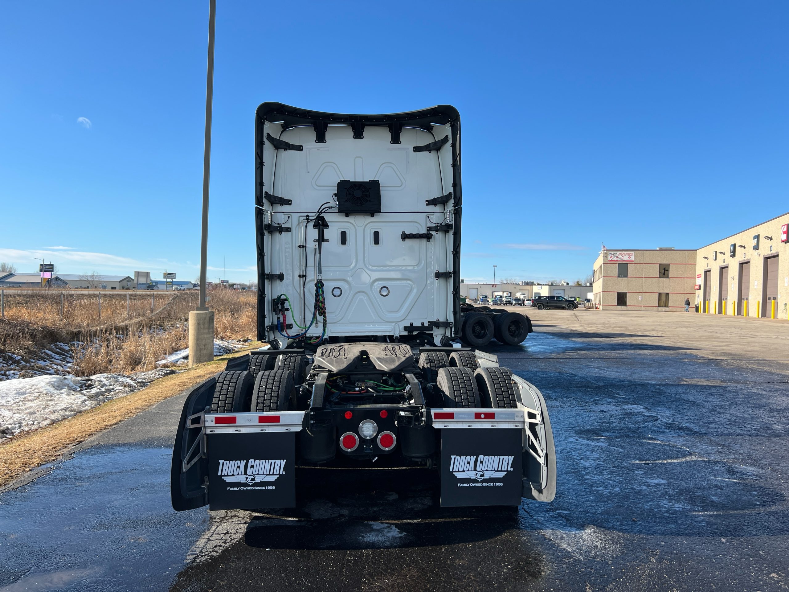 2026 Freightliner PJ126SLP 2026 Freightliner PJ126SLP - image 4 of 6