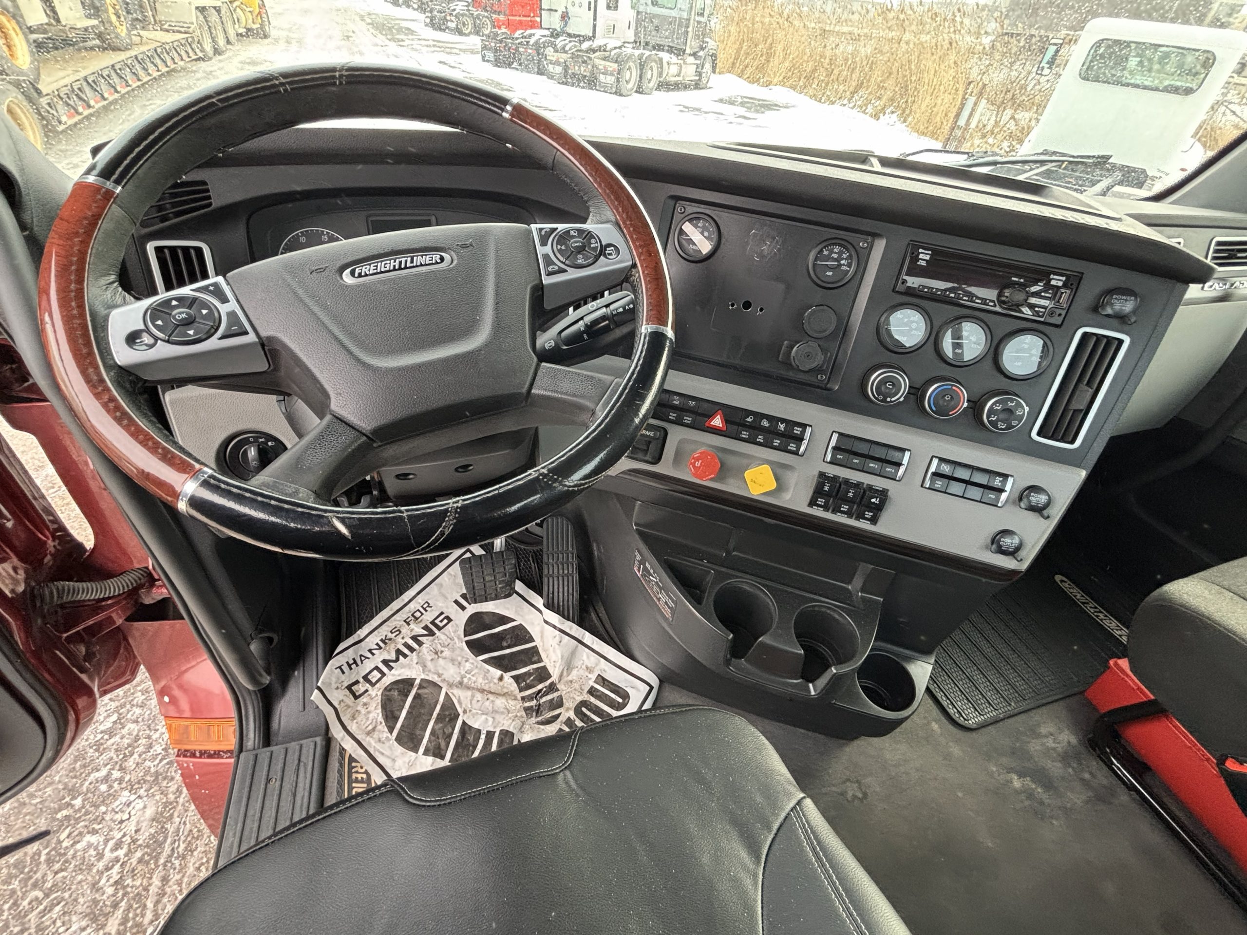 2022 Freightliner PT126 2022 Freightliner PT126 - image 5 of 6