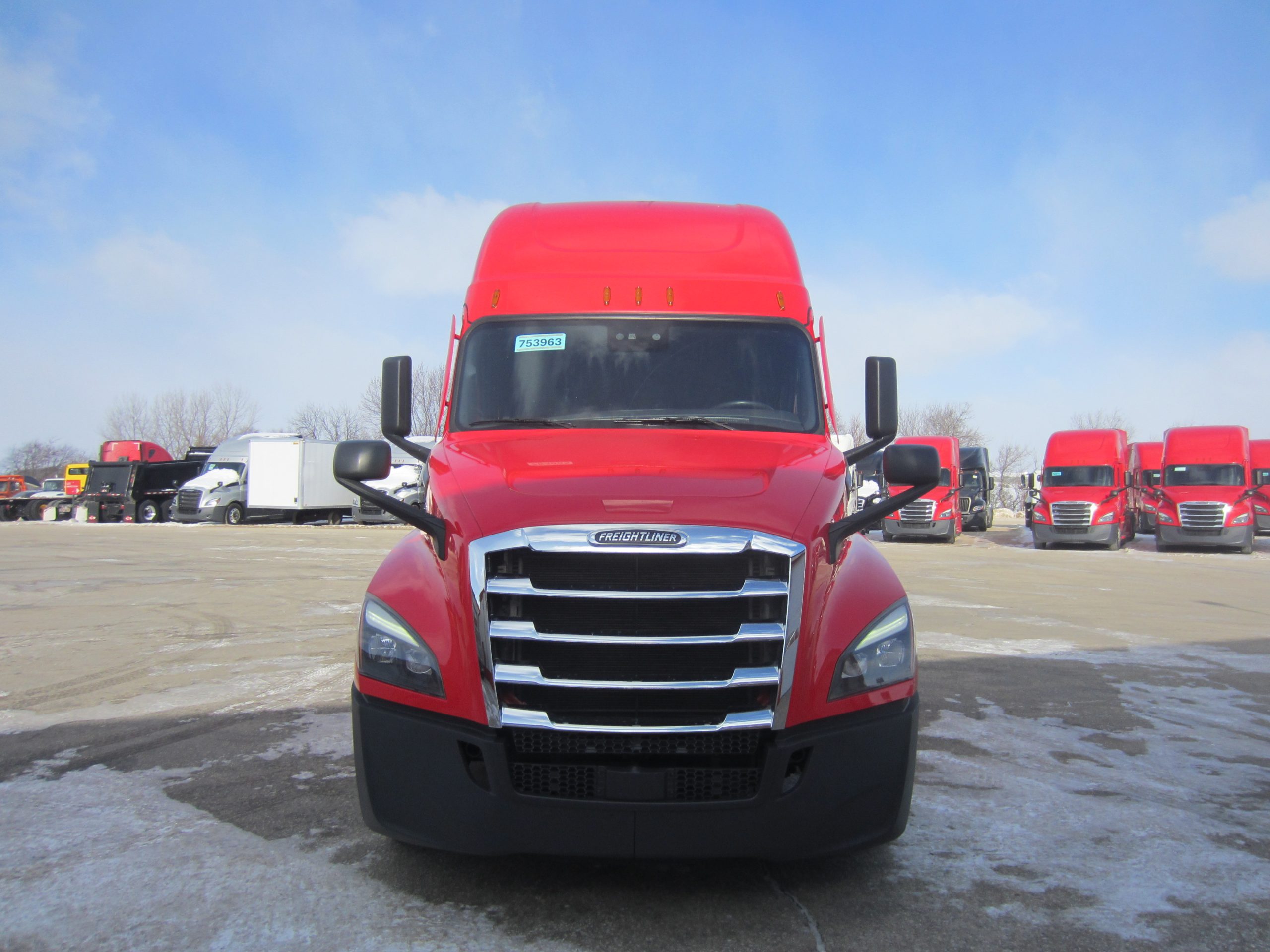 2023 Freightliner PT126SLP 2023 Freightliner PT126SLP - image 2 of 6